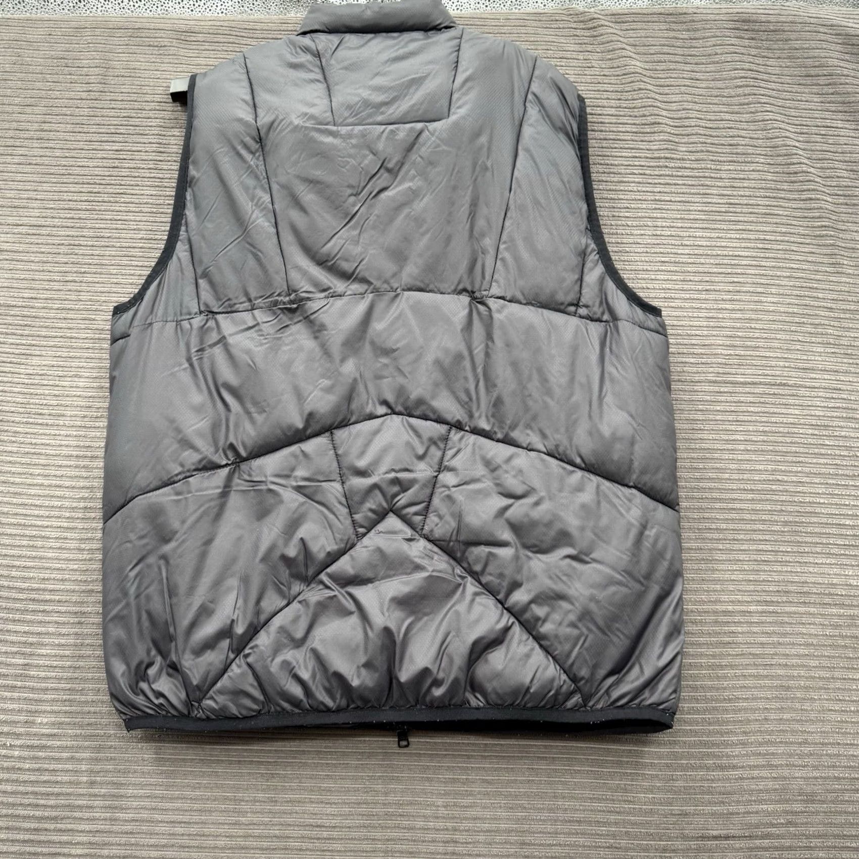 Armani Exchange Armani Exchange Puffer Vest Men M Black Nylon Full Zip Designer Casual, Travel Logo Zipper Full Zip Vest Mens Size US M / EU 48-50 / 2 - 2 Thumbnail