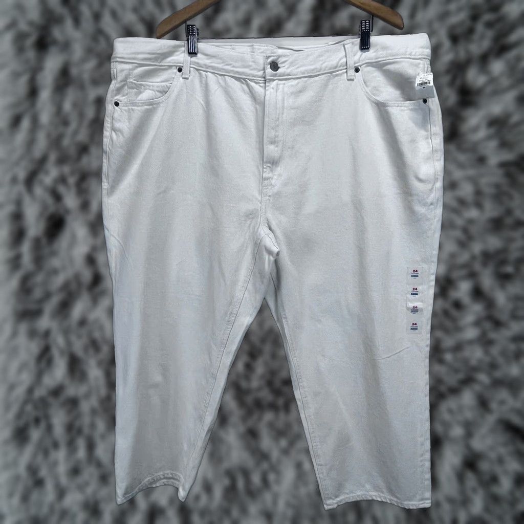 Old Navy Old Navy Slouchy Straight Capri Jeans Sz 24 Plus White NWT Womens Capris Crop Summer Size 42" / US 20 - 1 Thumbnail