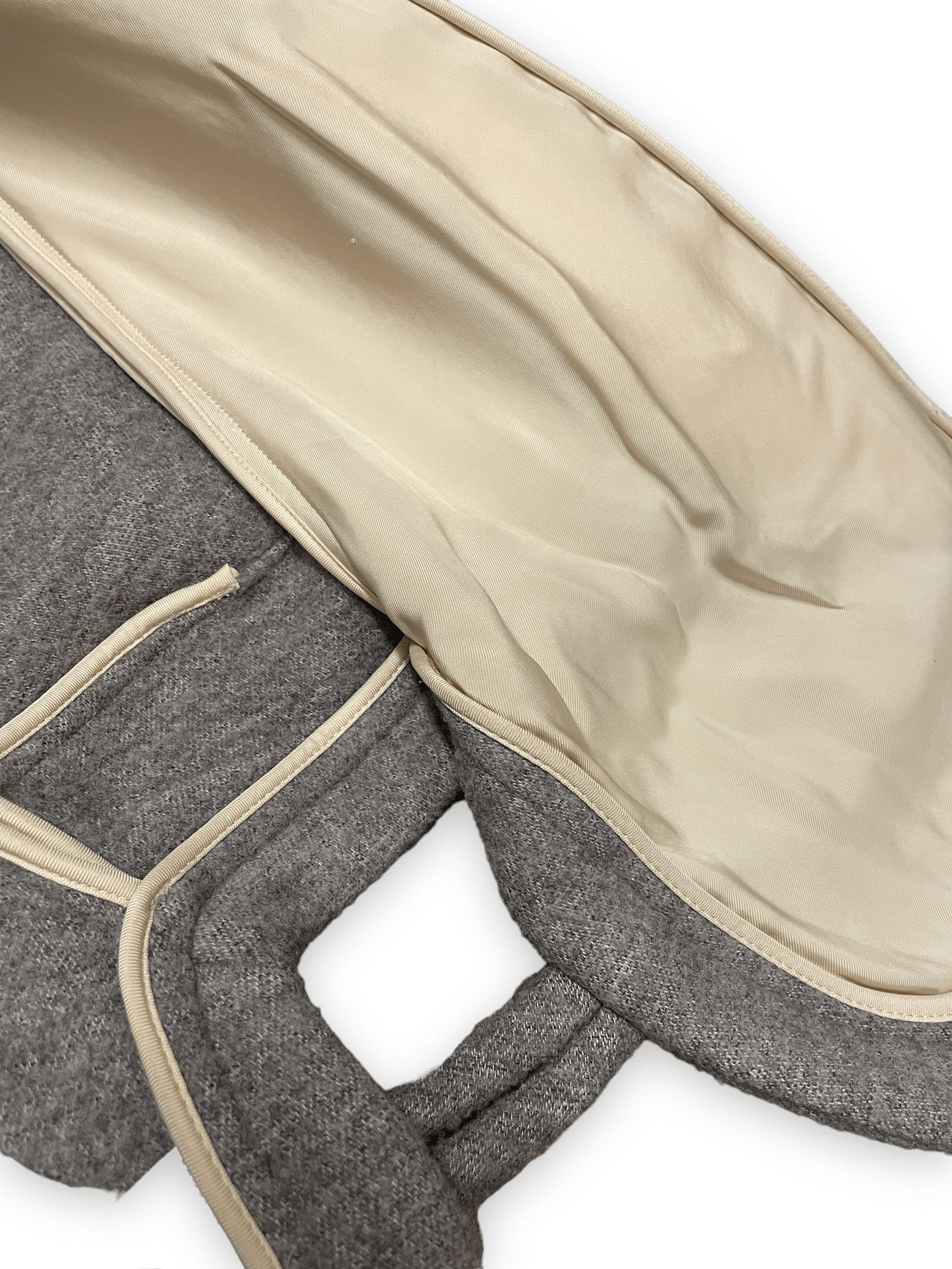 Chloe Vintage Chloe Designer Grey Capelet With Toggles Size L Size L / US 10 / IT 46 - 6 Thumbnail
