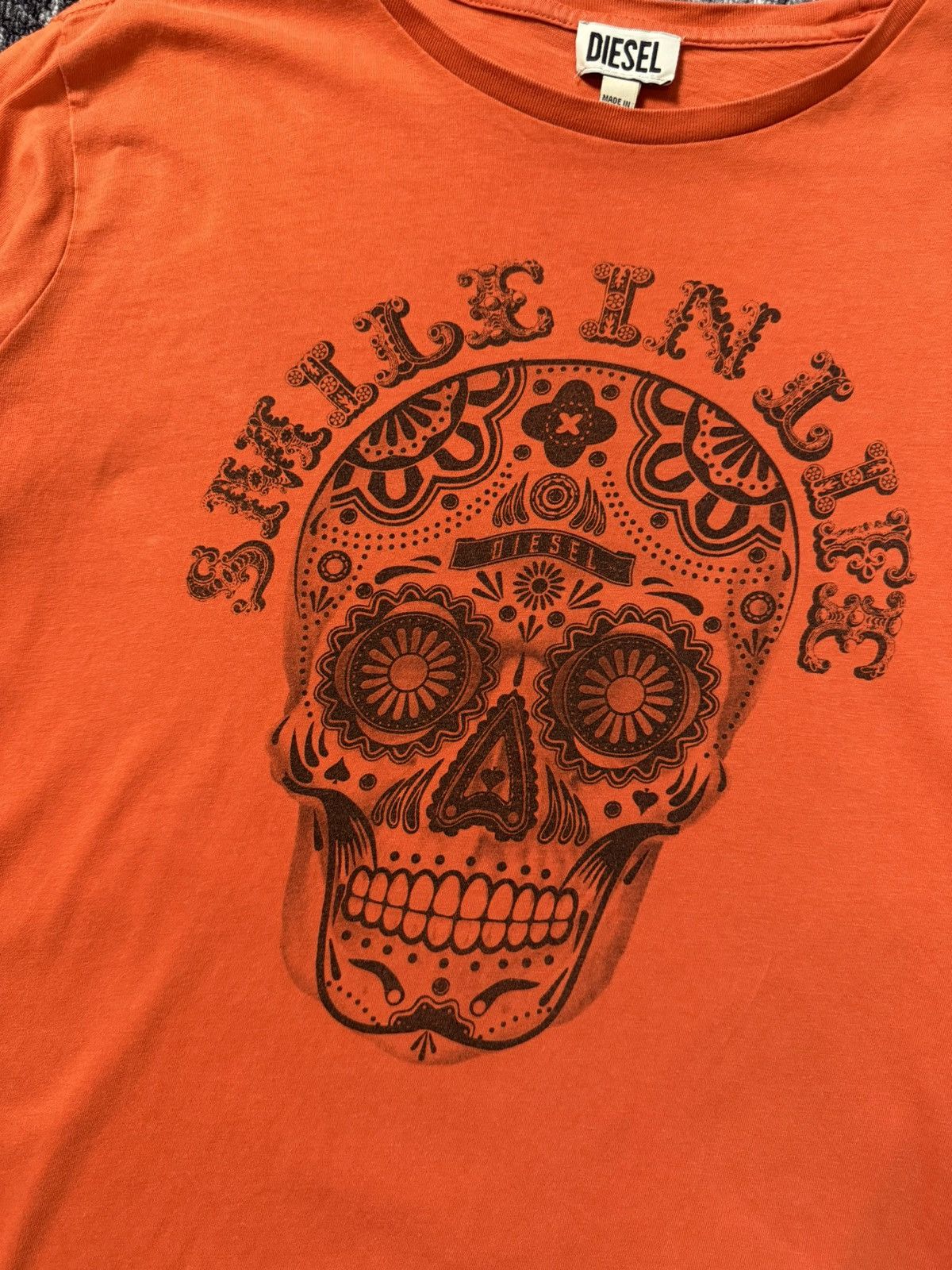 Diesel Vintage Diesel T shirt Skull Graphic Logo Orange Luxury 90s Size US M / EU 48-50 / 2 - 4 Thumbnail