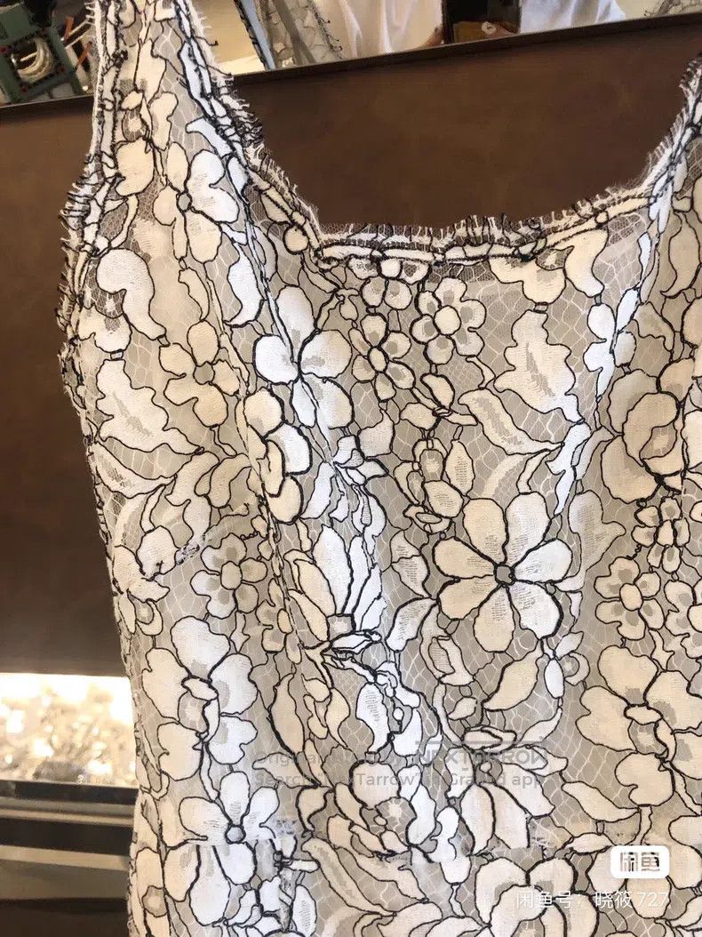 Valentino Valentino Lace dress Size S / US 4 / IT 40 - 4 Thumbnail