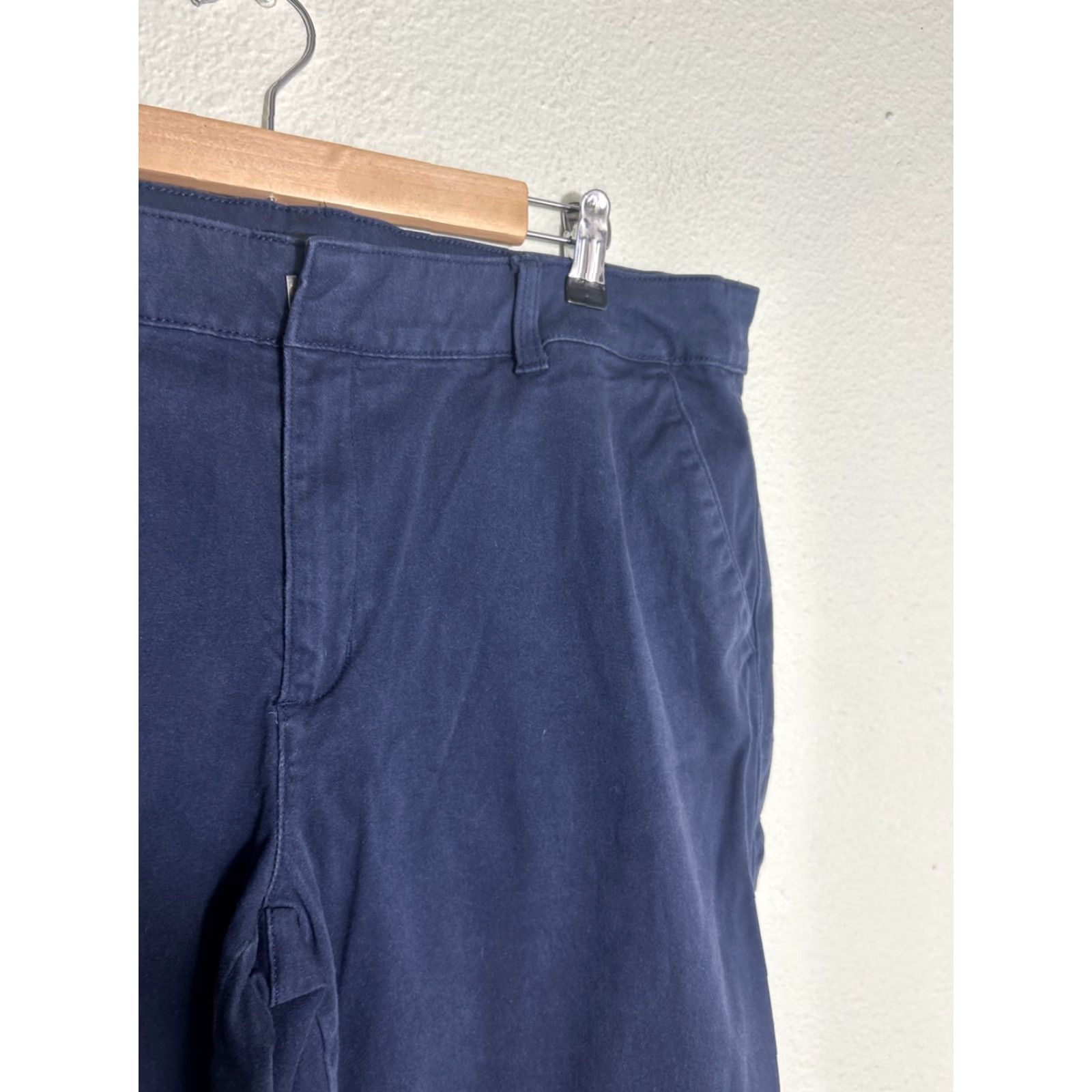 Banana Republic Banana Republic Pants Women’s Size 16 Navy Blue Chino 36x26 Size 38" / US 16 / IT 52 - 5 Thumbnail