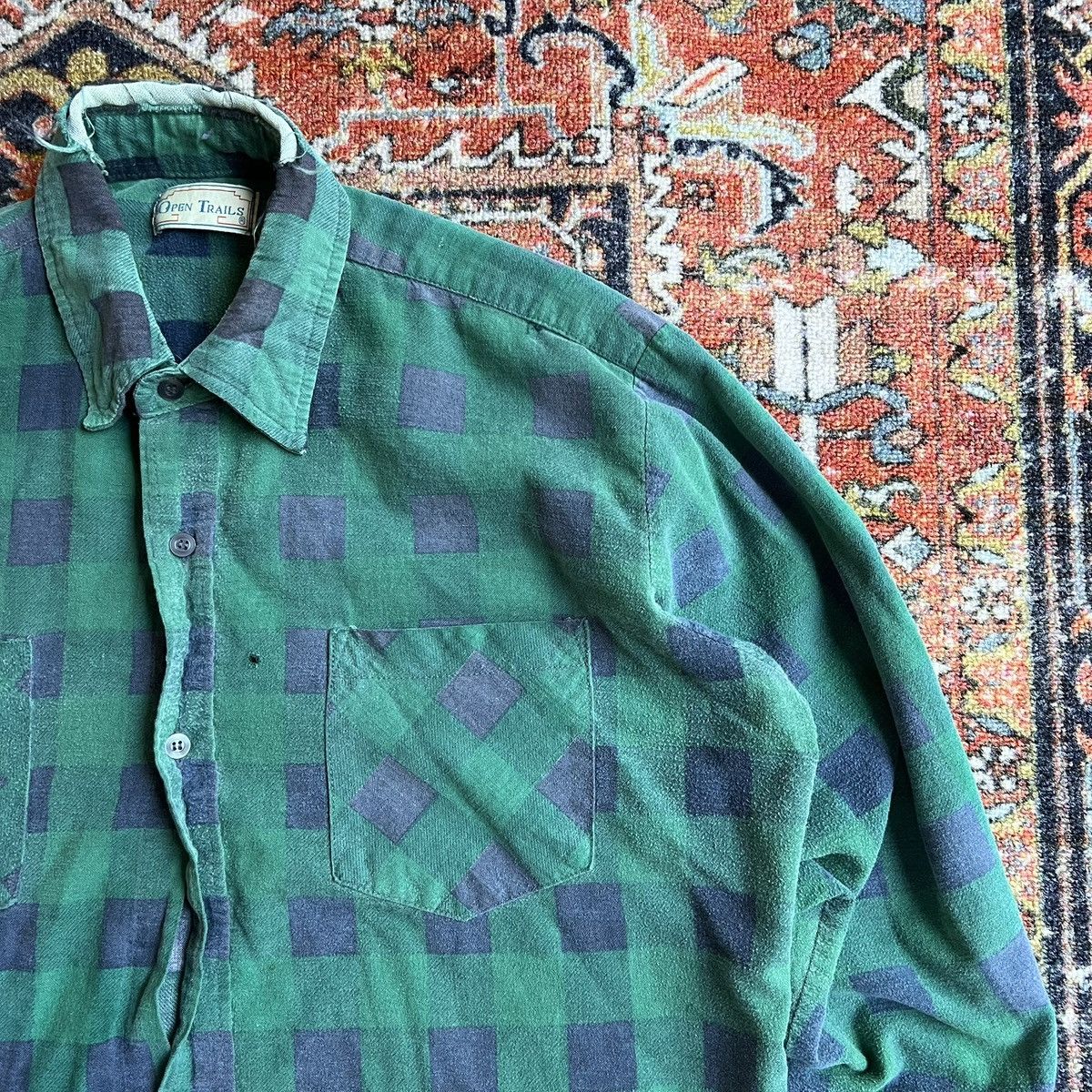 Vintage Thrashed 1980s checkerboard thermal flannel L/XL Size US XL / EU 56 / 4 - 5 Thumbnail