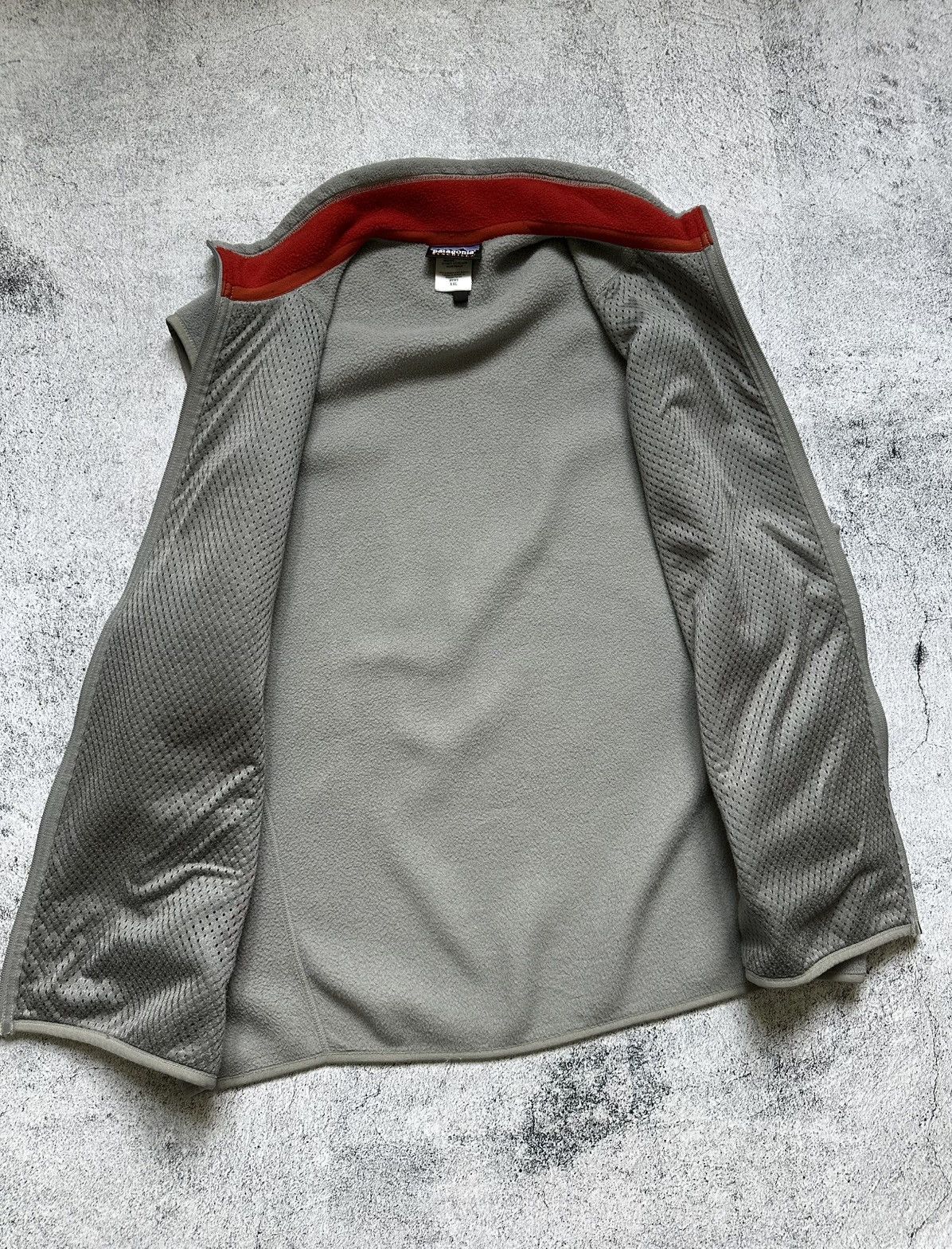 Patagonia Vintage Patagonia Synchilla Vest Oversize Fit Grey Outdoor Size US XL / EU 56 / 4 - 13 Thumbnail