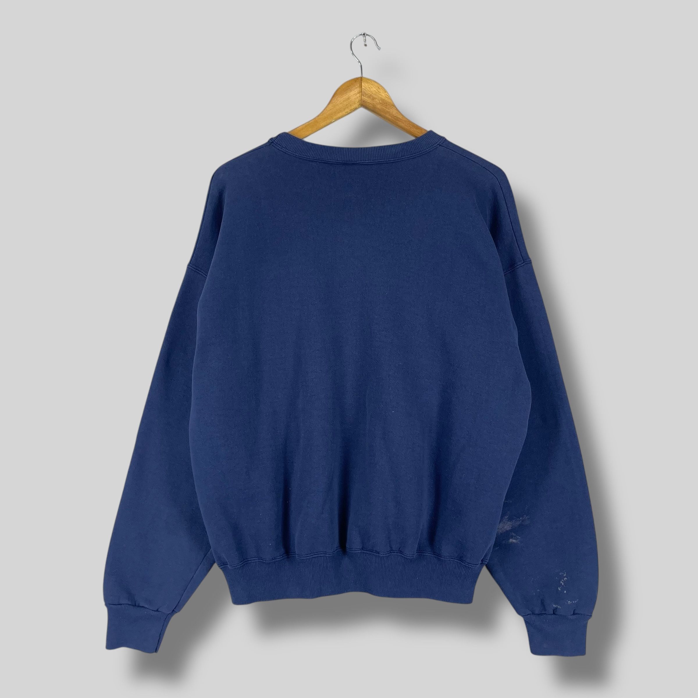 Champion Vintage 90s CHAMPION Augustana College Distressed Sweatshirt Size US L / EU 52-54 / 3 - 8 Thumbnail