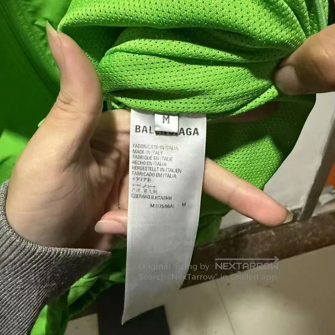 Balenciaga Balenciaga 3B Logo Zip Jacket Green. Size US M / EU 48-50 / 2 - 5 Thumbnail