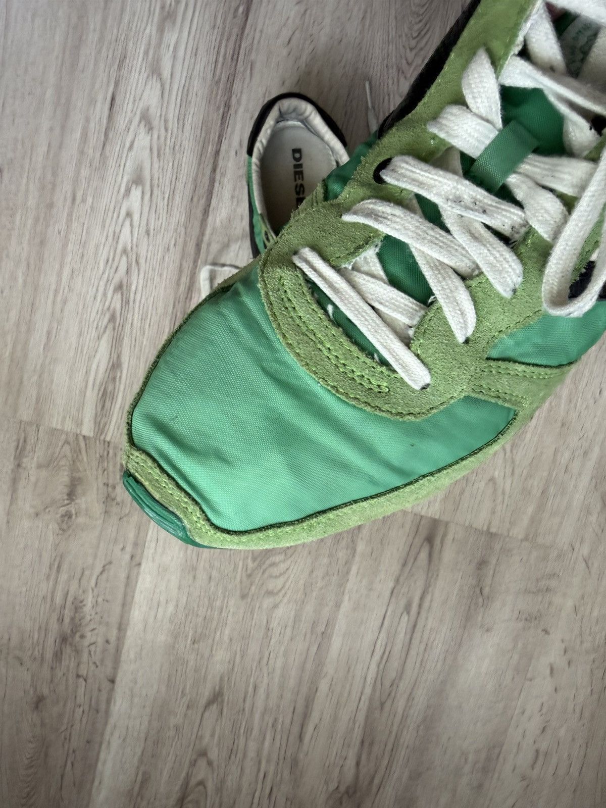 Diesel Vintage Diesel 978 Archive Runner Sneakers Green Y2K Nylon Size US 10.5 / EU 43-44 - 19 Thumbnail