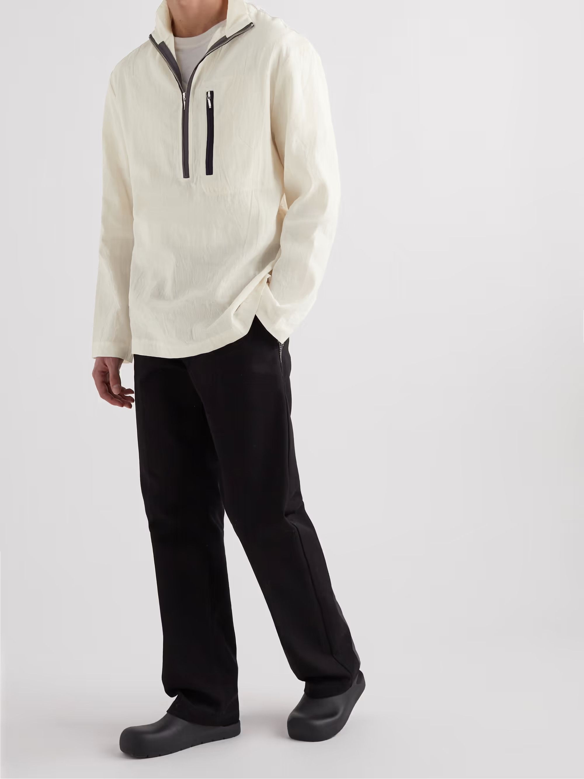 Jacquemus o1mle0424 Half-Zip Jacket in White Size US S / EU 44-46 / 1 - 2 Thumbnail