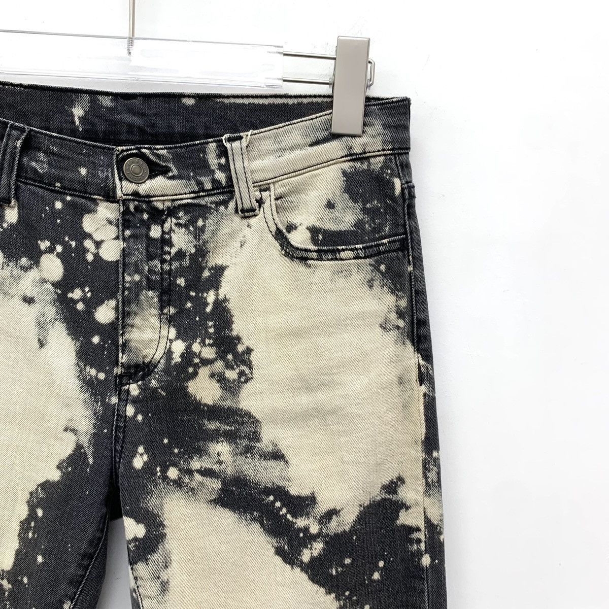 Gucci Gucci Black And White Color-block Ink Wash Denim Pants K26WX Size 26" / US 2 / IT 38 - 3 Thumbnail