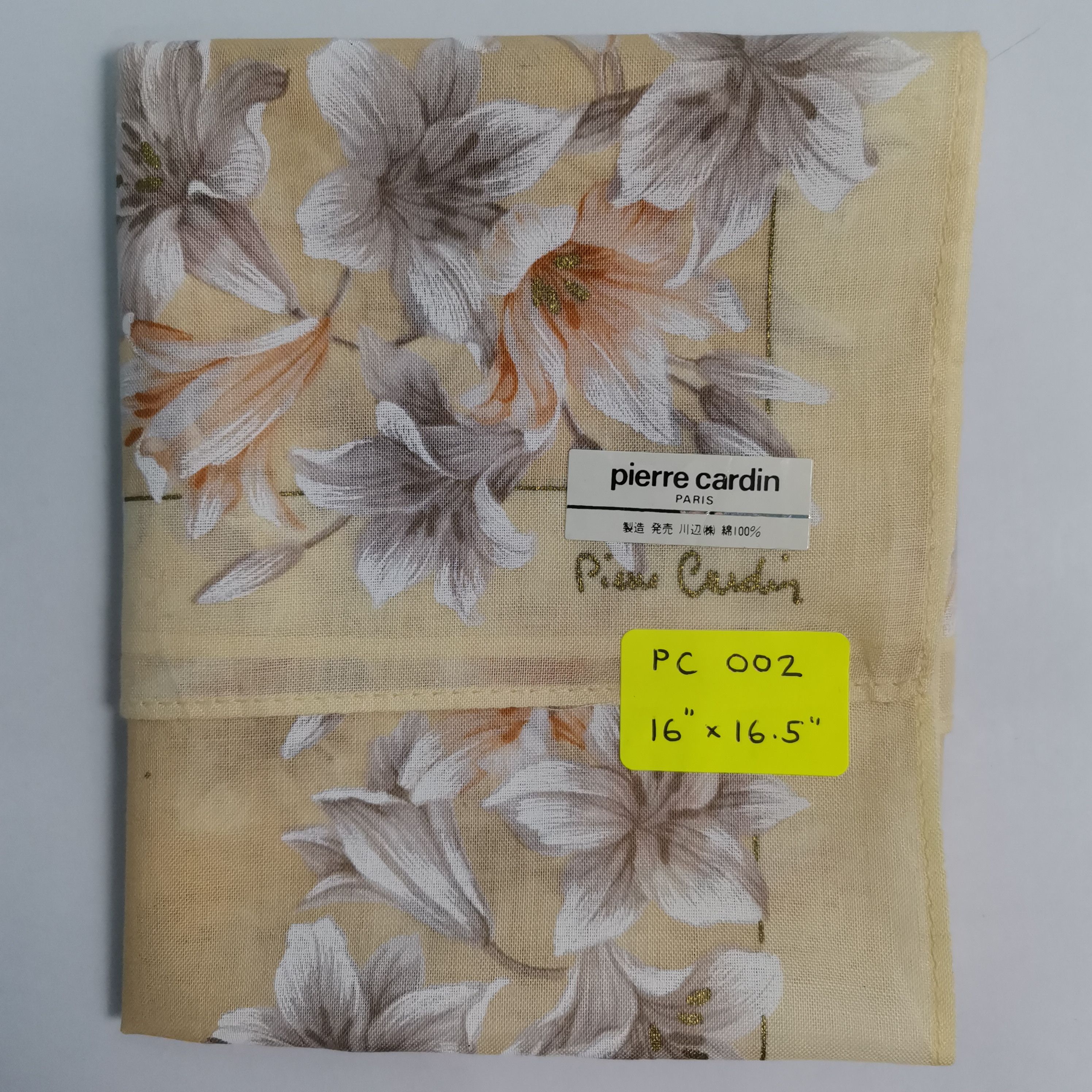 Pierre Cardin PIERRE CARDIN HANDKERCHIEF/ BANDANA/ SCARF Size ONE SIZE - 9 Thumbnail