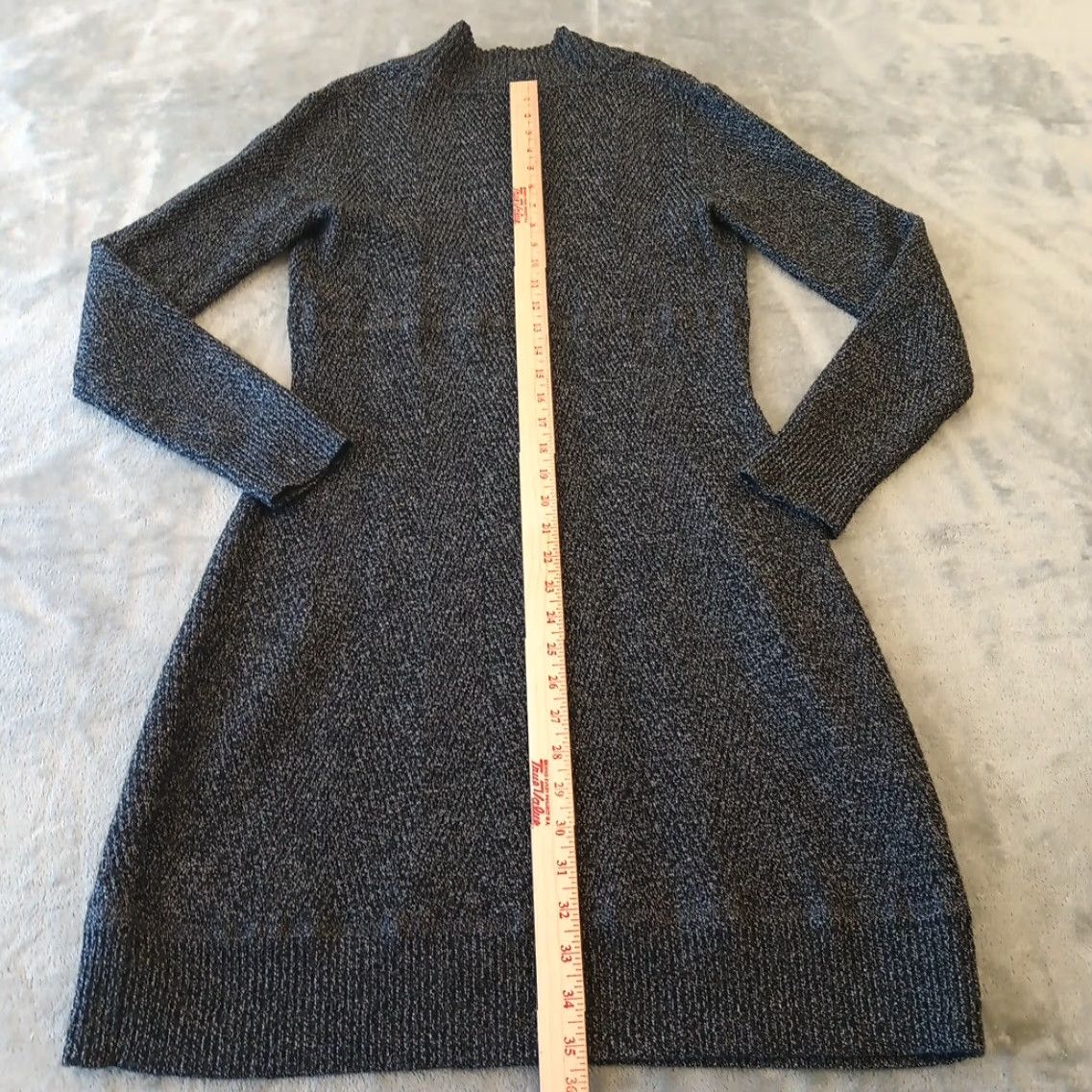 Athleta Athleta Sweater Dress M Gray Long Sleeve Wool Blend Knit Pullover V-Neck Women Size M / US 6-8 / IT 42-44 - 6 Thumbnail