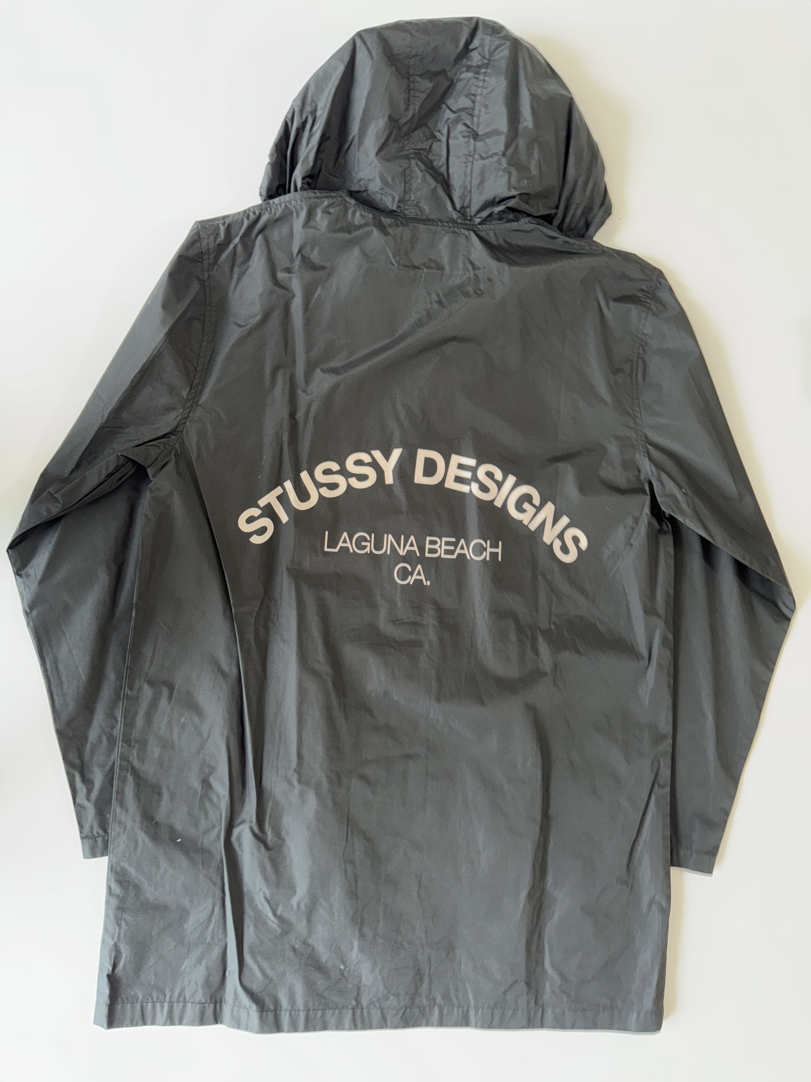 Stussy Spellout Long Hooded Coach Jacket Laguna Beach Rain Coat Size US XL / EU 56 / 4 - 2 Thumbnail