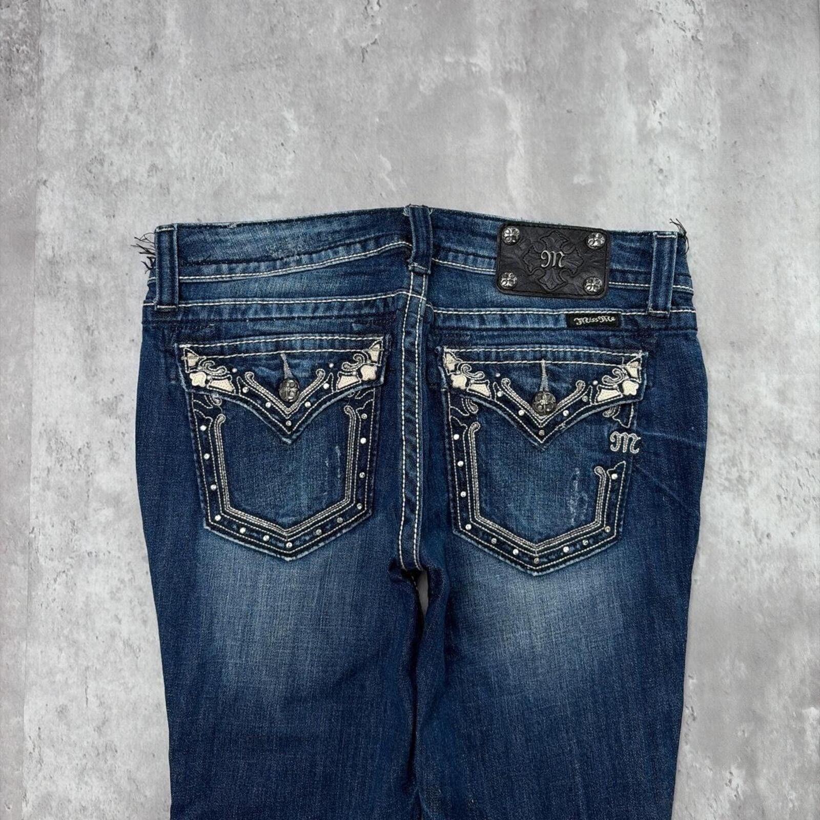 Other Y2K Blue Miss Me Grunge Gothic Capri Denim Jeans Size 29" - 3 Thumbnail