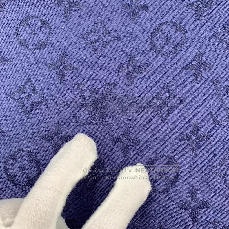 Louis Vuitton Louis Vuitton Dark blue logo, old flower, printed mulberry Size ONE SIZE - 8 Thumbnail