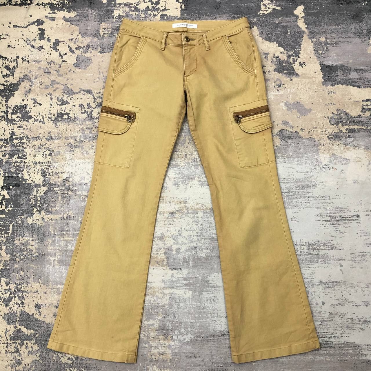 Japanese Brand P87 QUEEN'S LOW X WHITE LABEL FLARED CARGO PANTS Size US 31 - 2 Thumbnail