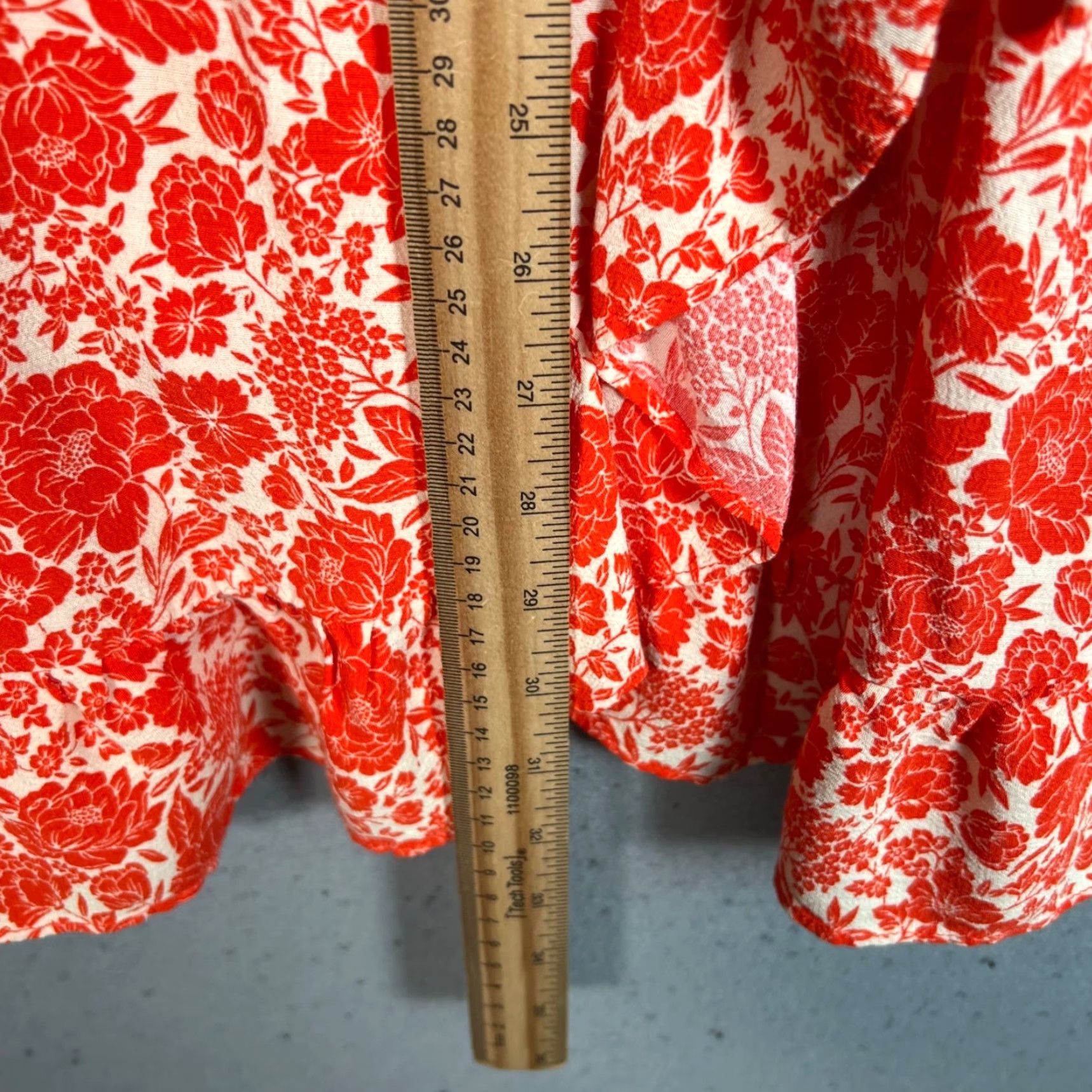 Topshop Topshop Women 4 Red White Floral Wrap Dress Viscose Long Sleeve Ruffle Hem Size S / US 4 / IT 40 - 6 Thumbnail