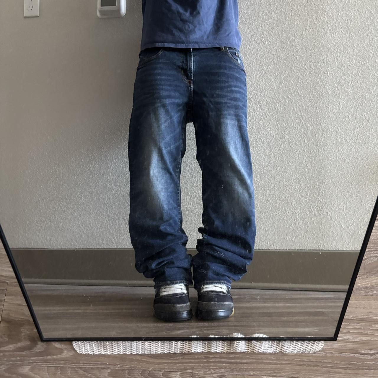 Vintage Crazy Vintage Y2K/2000s Grunge Dark Wash Bootcut Denim Jeans! 32x32 Size US 32 / EU 48 - 1 Thumbnail
