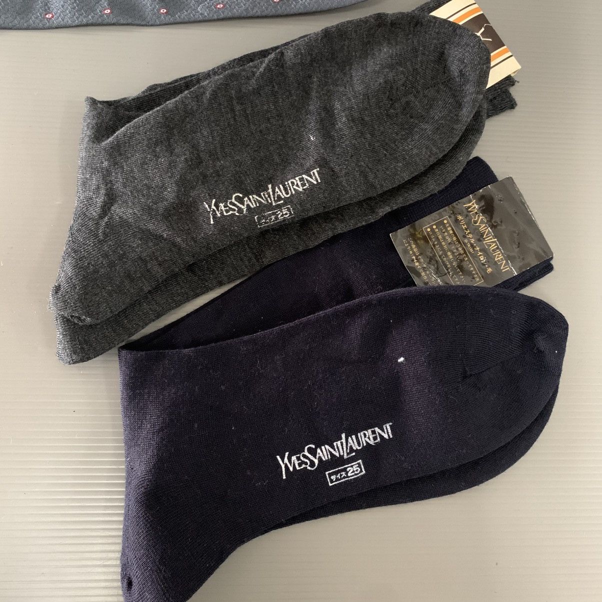 Yves Saint Laurent Yves Saint Laurent Socks and Ties Size ONE SIZE - 3 Thumbnail