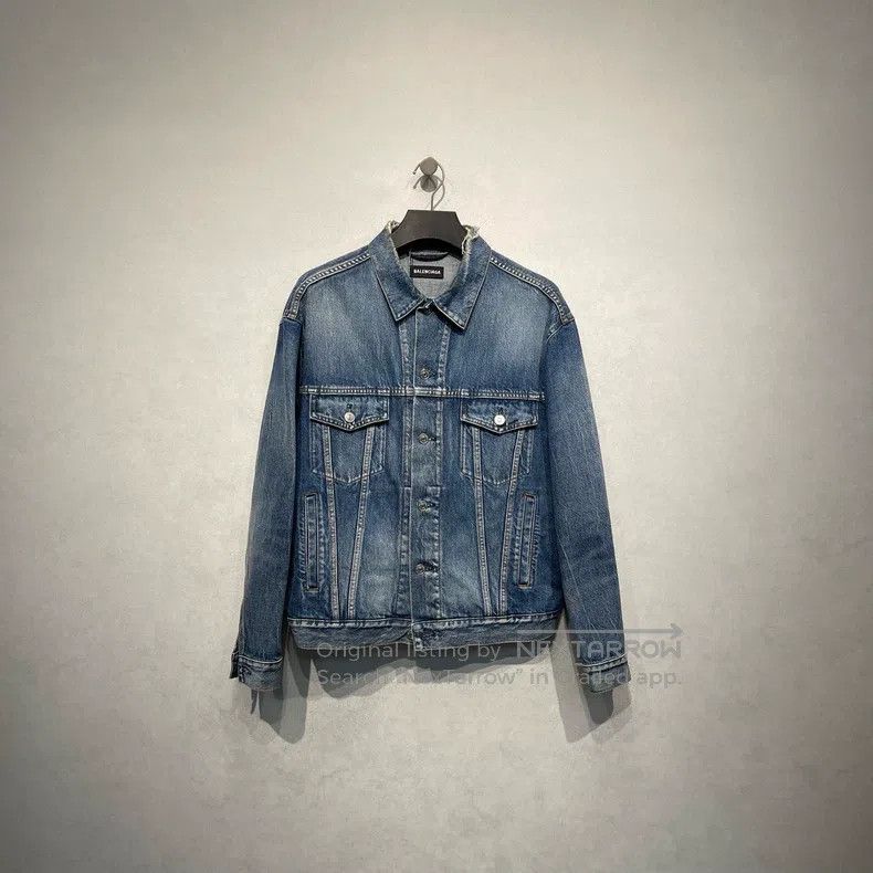 Balenciaga Balenciaga Logo Printed Denim Jacket Size US M / EU 48-50 / 2 - 1 Thumbnail