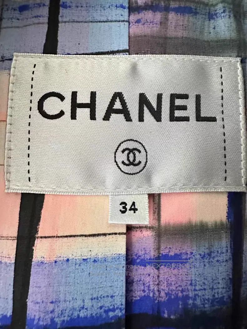 Chanel Chanel Classic medium-length coat Size XXS / US 00 / IT 34 - 4 Thumbnail