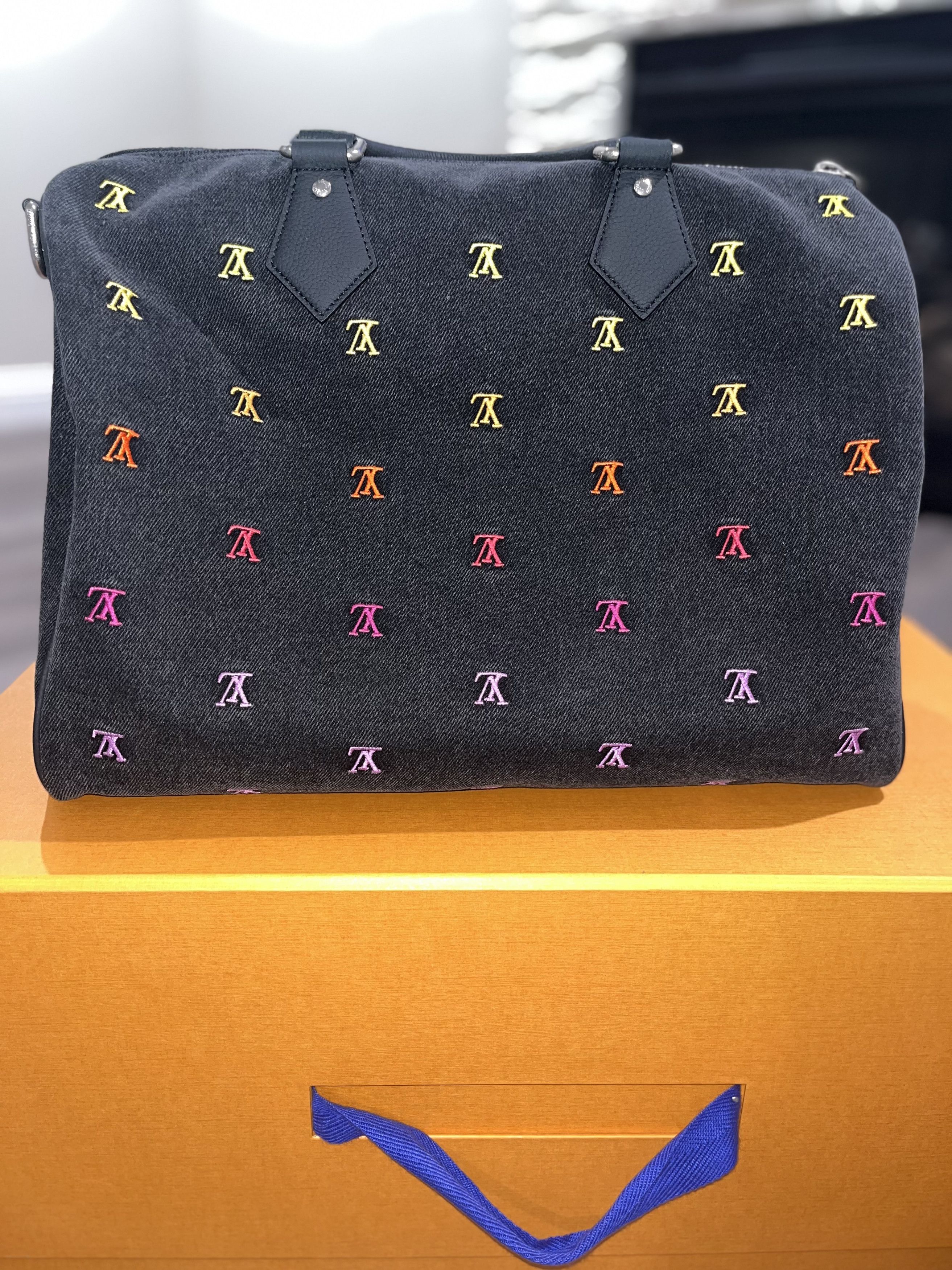 Louis Vuitton × Pharrell Speedy 40 Bandoulière Size ONE SIZE - 14 Thumbnail