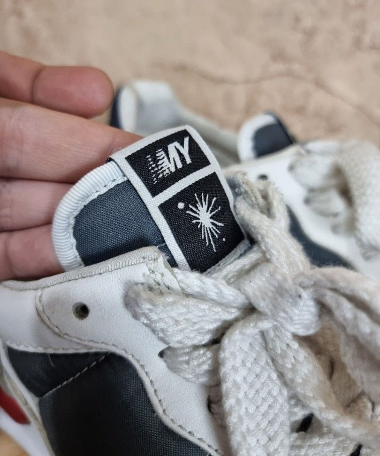 Maison MIHARA YASUHIRO Maison mihara yasuhiro OG sole running sneaker Size US 11 / EU 44 - 7 Thumbnail
