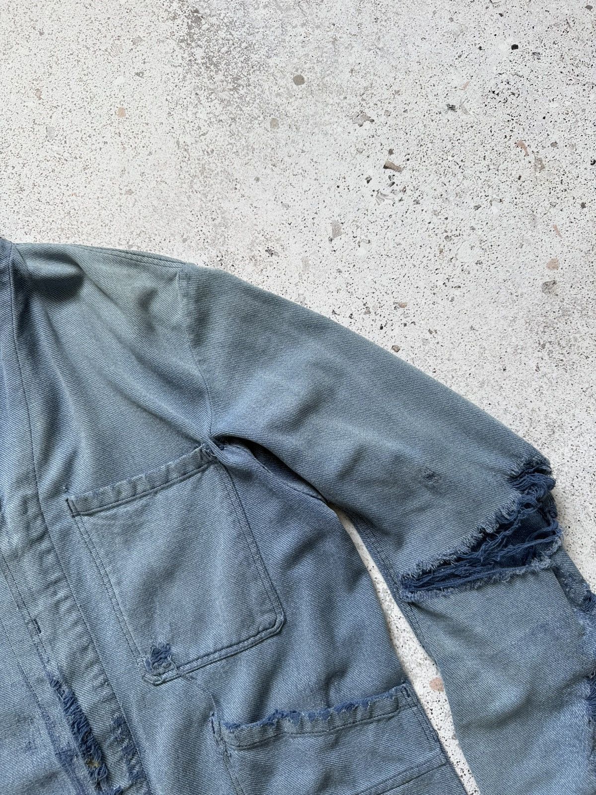 Vintage Vintage 60s french chore jacket distressed faded blue Size US M / EU 48-50 / 2 - 5 Thumbnail