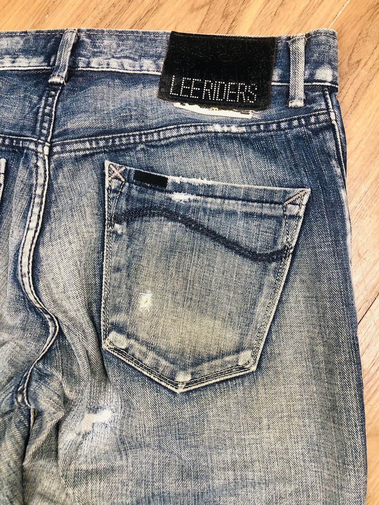 Lee Lee Riders LM3511 Japanese Distressed Jeans (38) Size US 33 - 17 Thumbnail