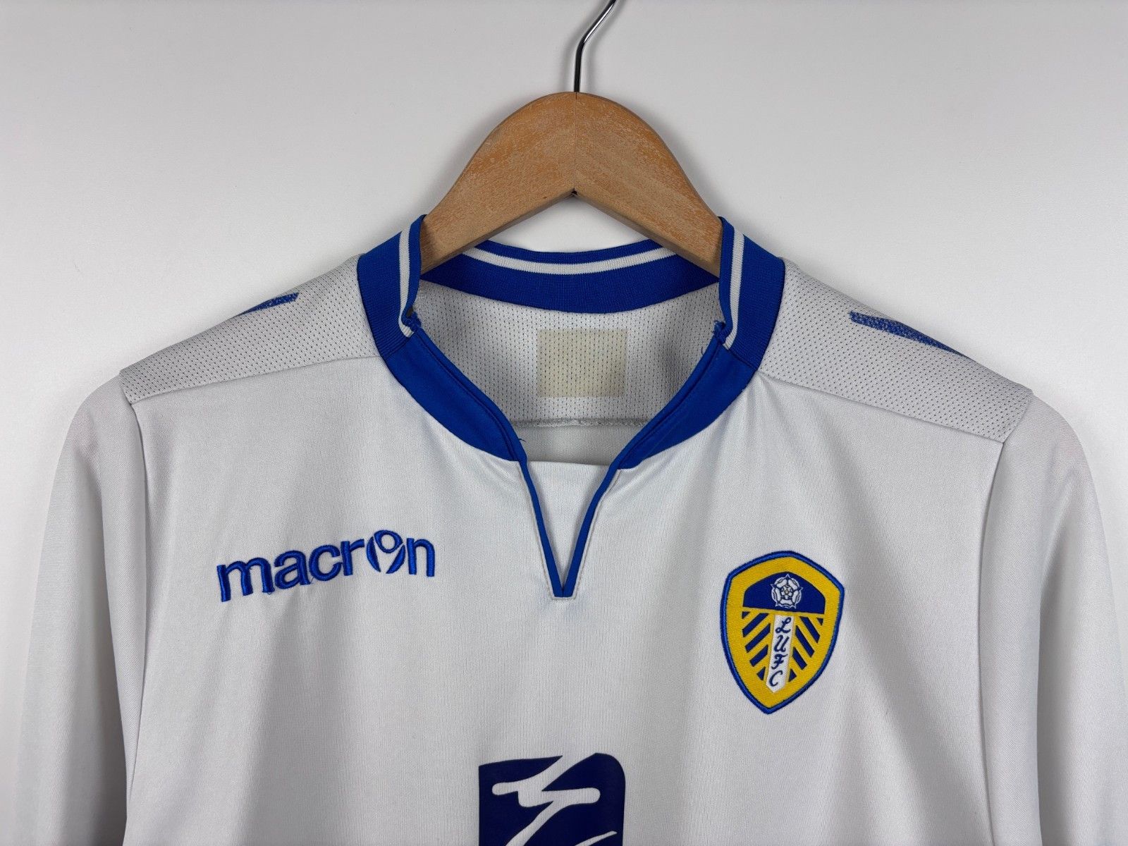 Macron Leeds United 2012-13 Football Jersey Long Sleeve Macron ~S-M Size US S / EU 44-46 / 1 - 2 Thumbnail