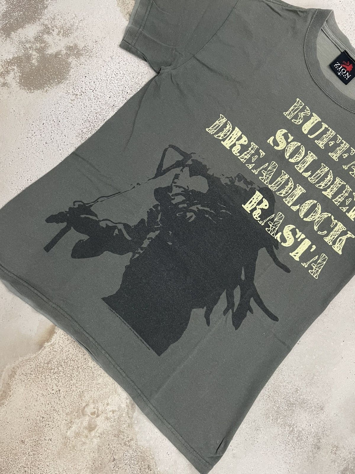 Band Tees Vintage Y2K Sunfaded Zion Bob Marley Dreadlock Rasta Size US S / EU 44-46 / 1 - 5 Thumbnail