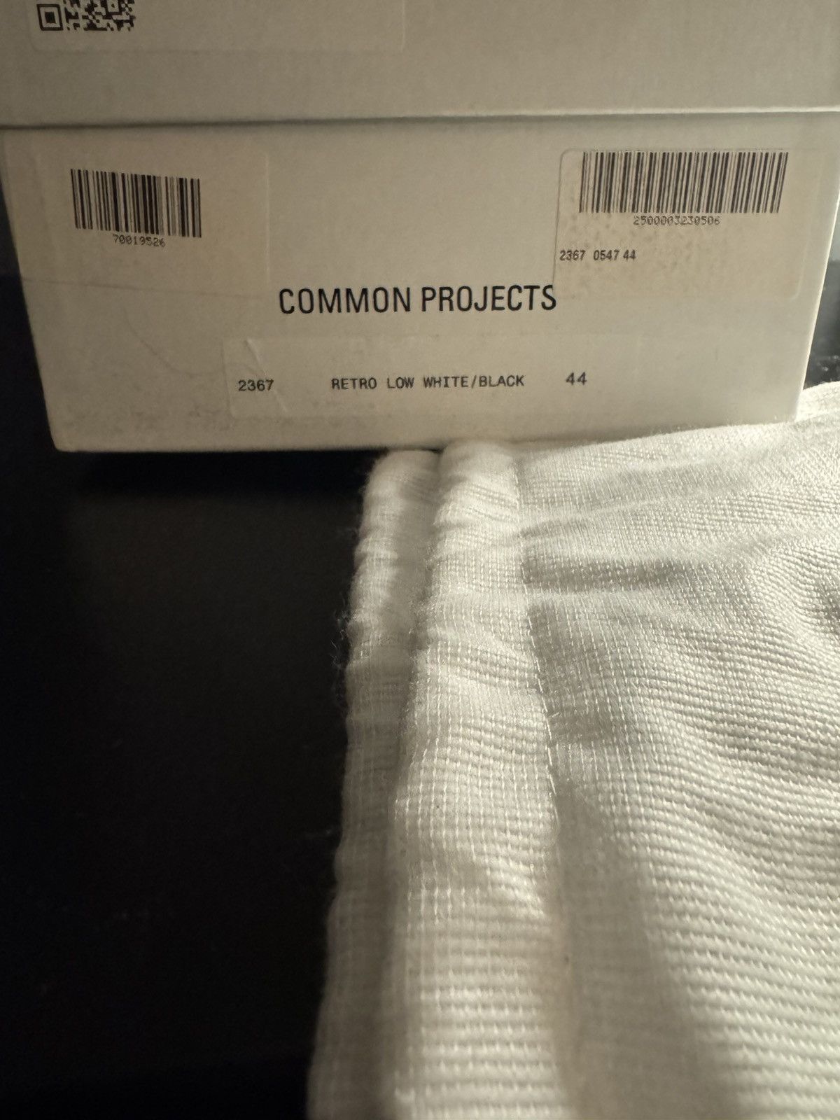 Common Projects Common project retro low white black Size US 11 / EU 44 - 4 Thumbnail
