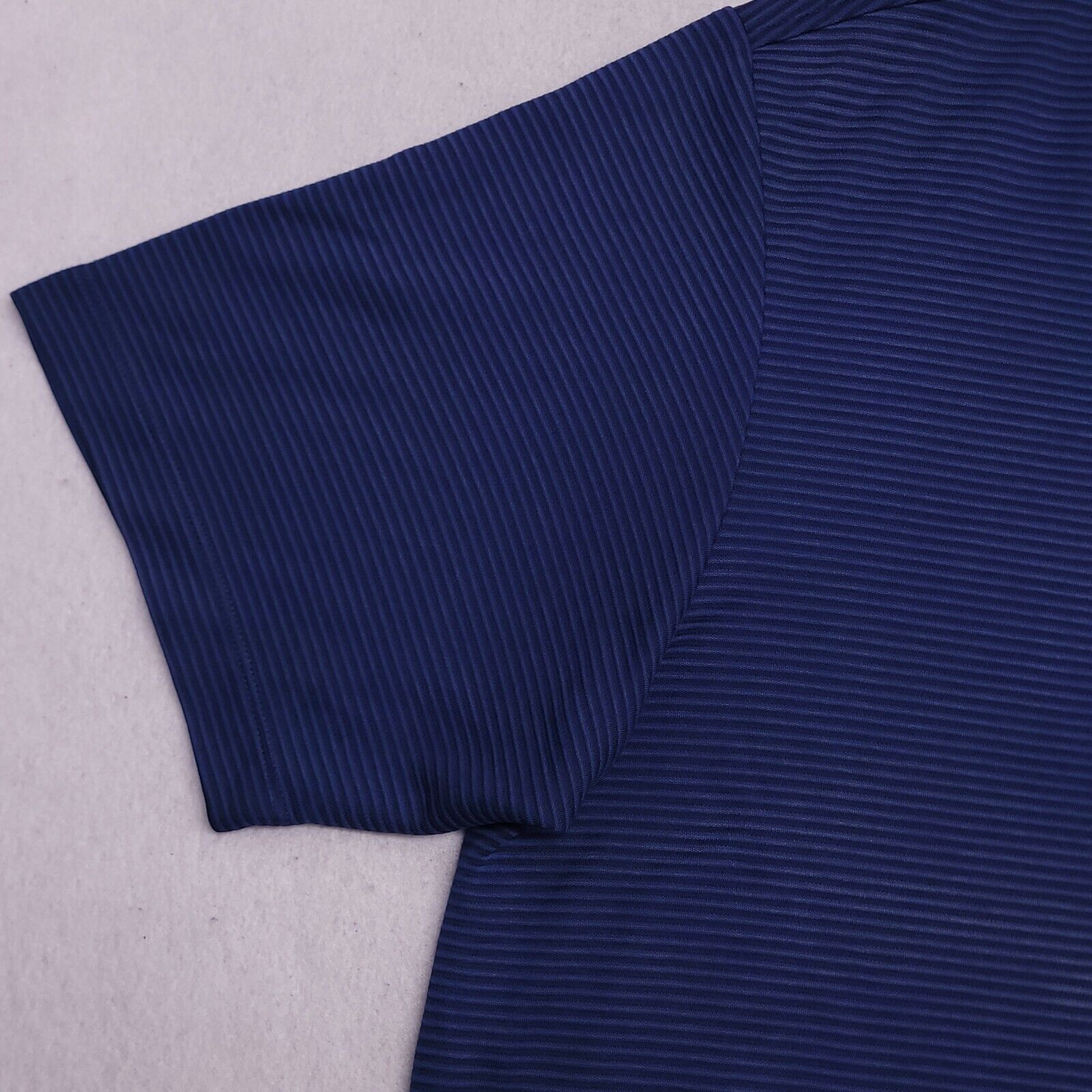 Tommy Bahama Tommy Bahama Casual Pullover Polo Shirt Mens Size Large Blue Size US L / EU 52-54 / 3 - 6 Thumbnail