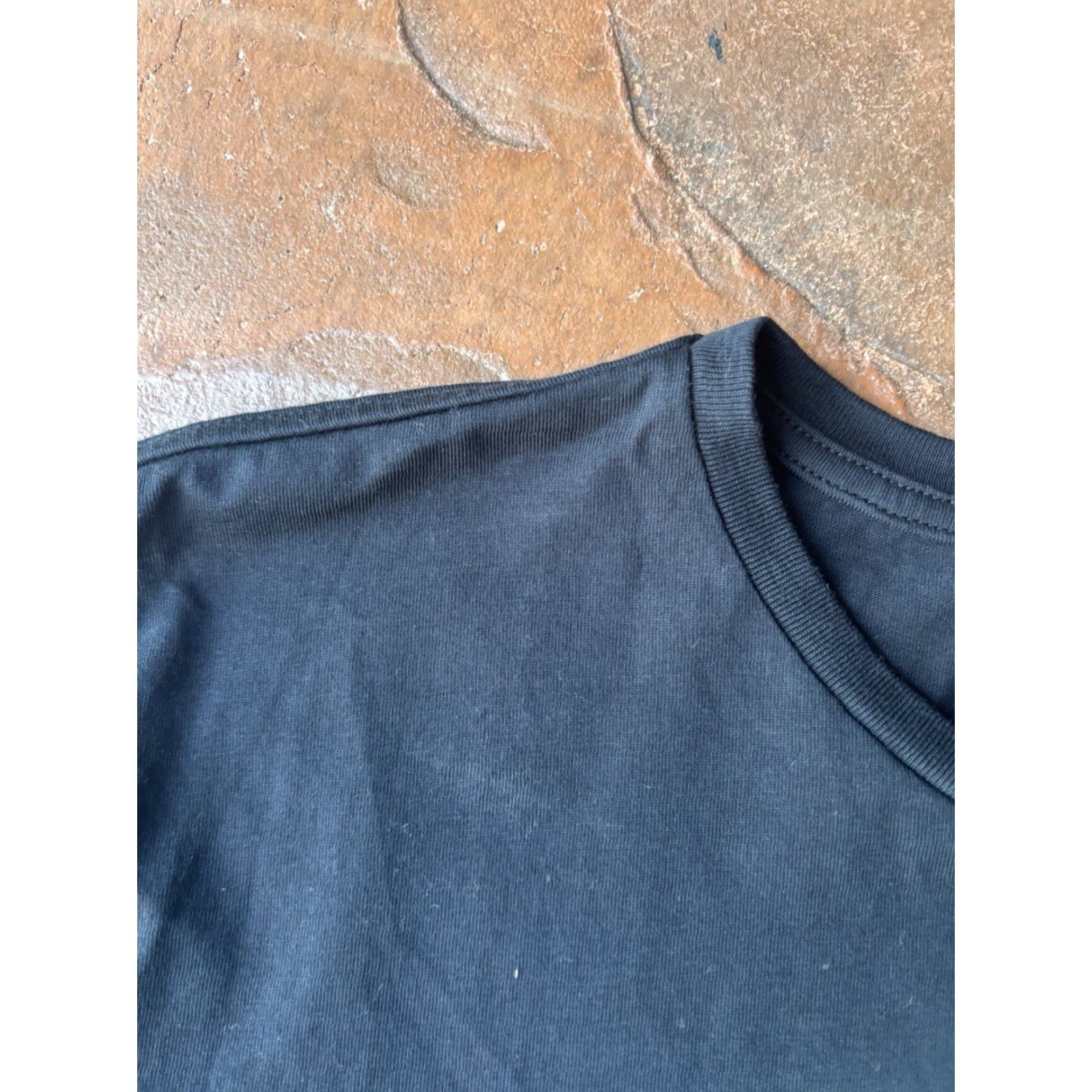Apple VINTAGE Apple Park California HQ Offices Parking 95014 Logo T-Shirt Large Official Promo Size US L / EU 52-54 / 3 - 4 Thumbnail