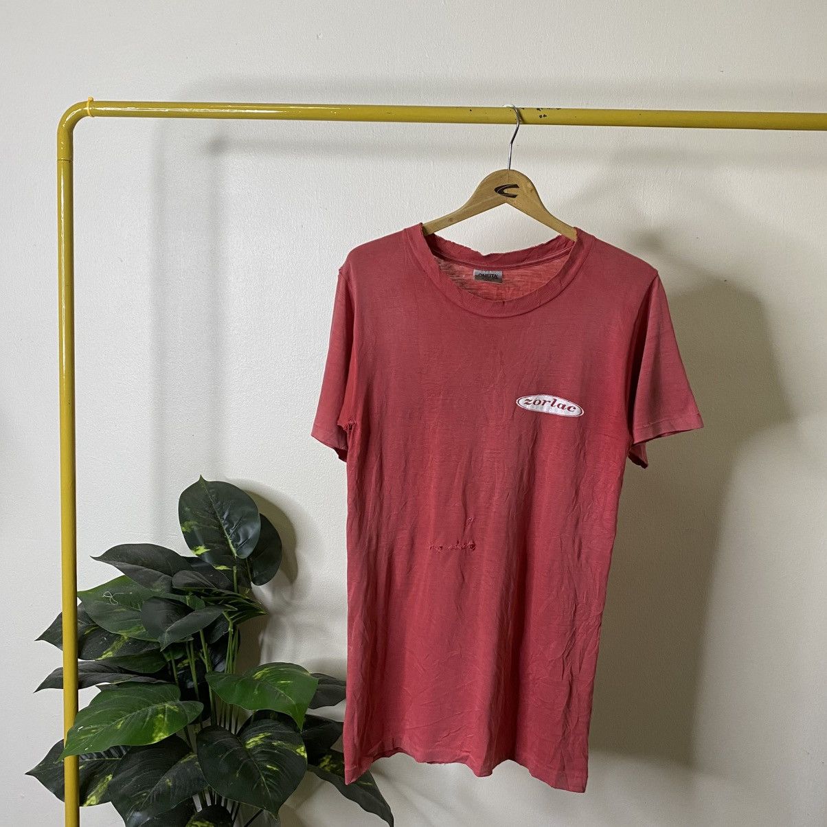 Vintage 1990s Zorlac Skateboard Distressed Sunfaded T Shirt Size US S / EU 44-46 / 1 - 6 Thumbnail