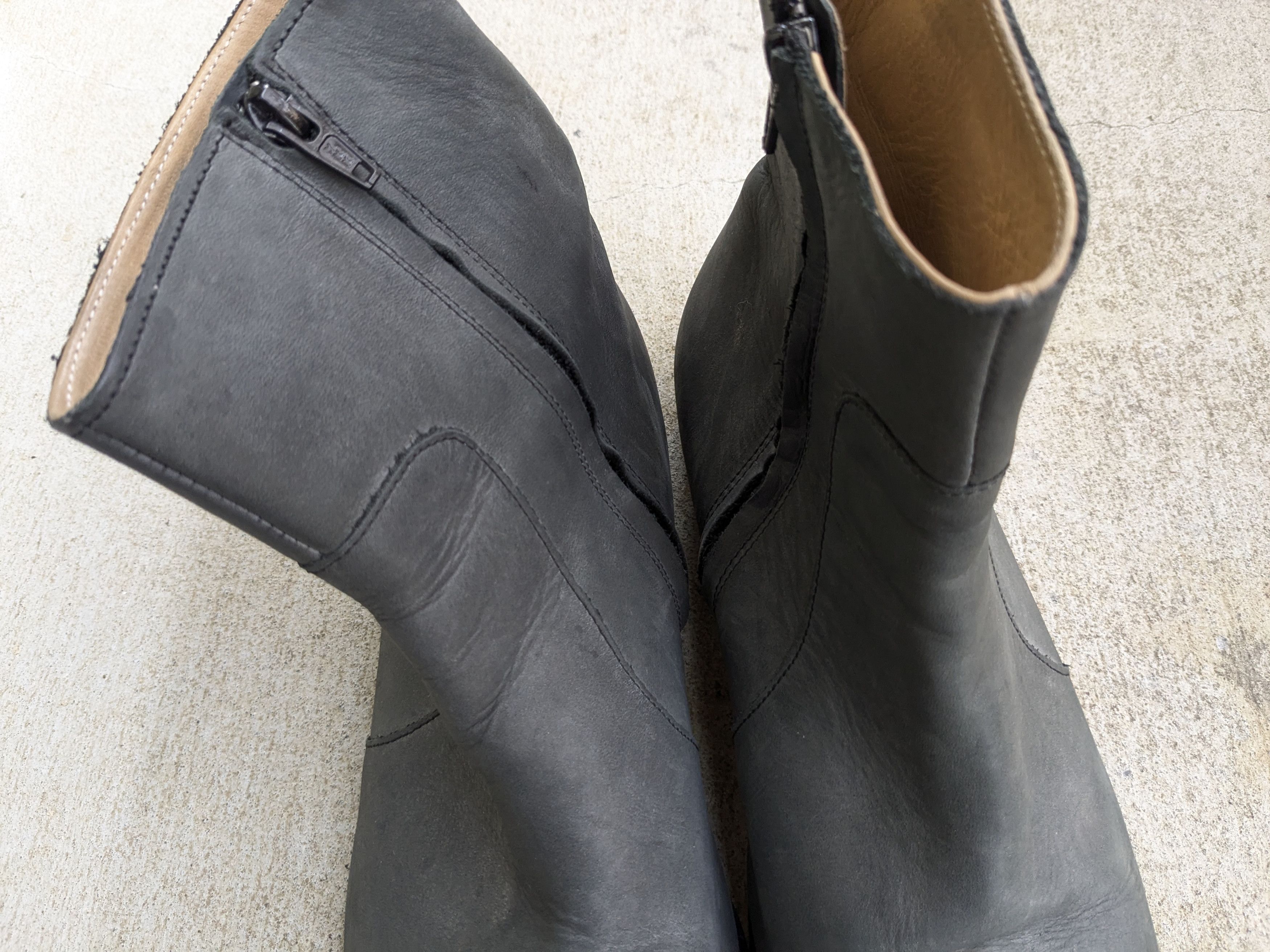 H&M × Maison Margiela Maison Margiela x H&M Boots Side Zip Black 10 43 Leather Size US 10 / EU 43 - 5 Thumbnail