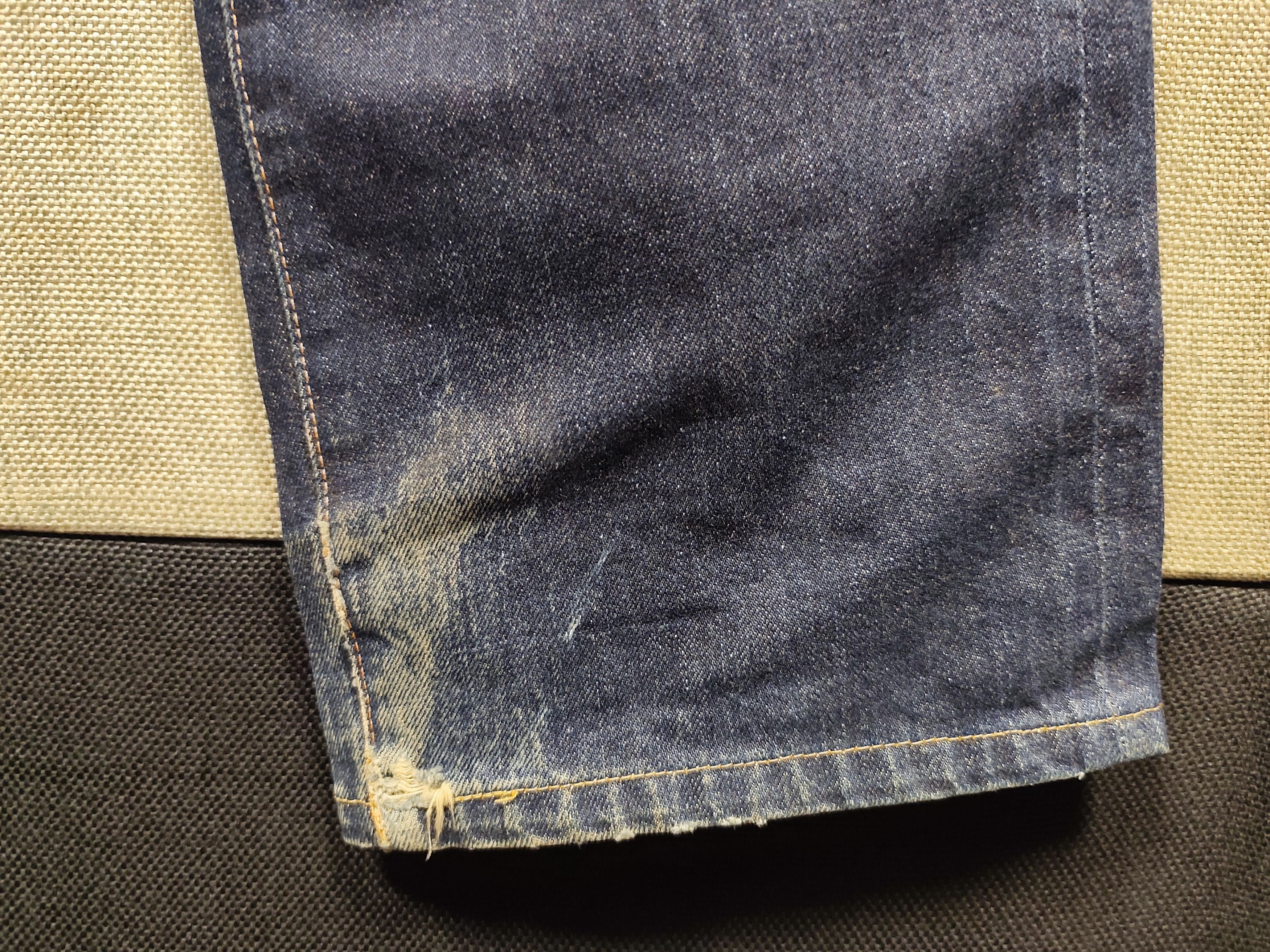 Levi's Vintage Levi's 501xx buckle back dark blue denim jeans Size US 32 / EU 48 - 17 Thumbnail