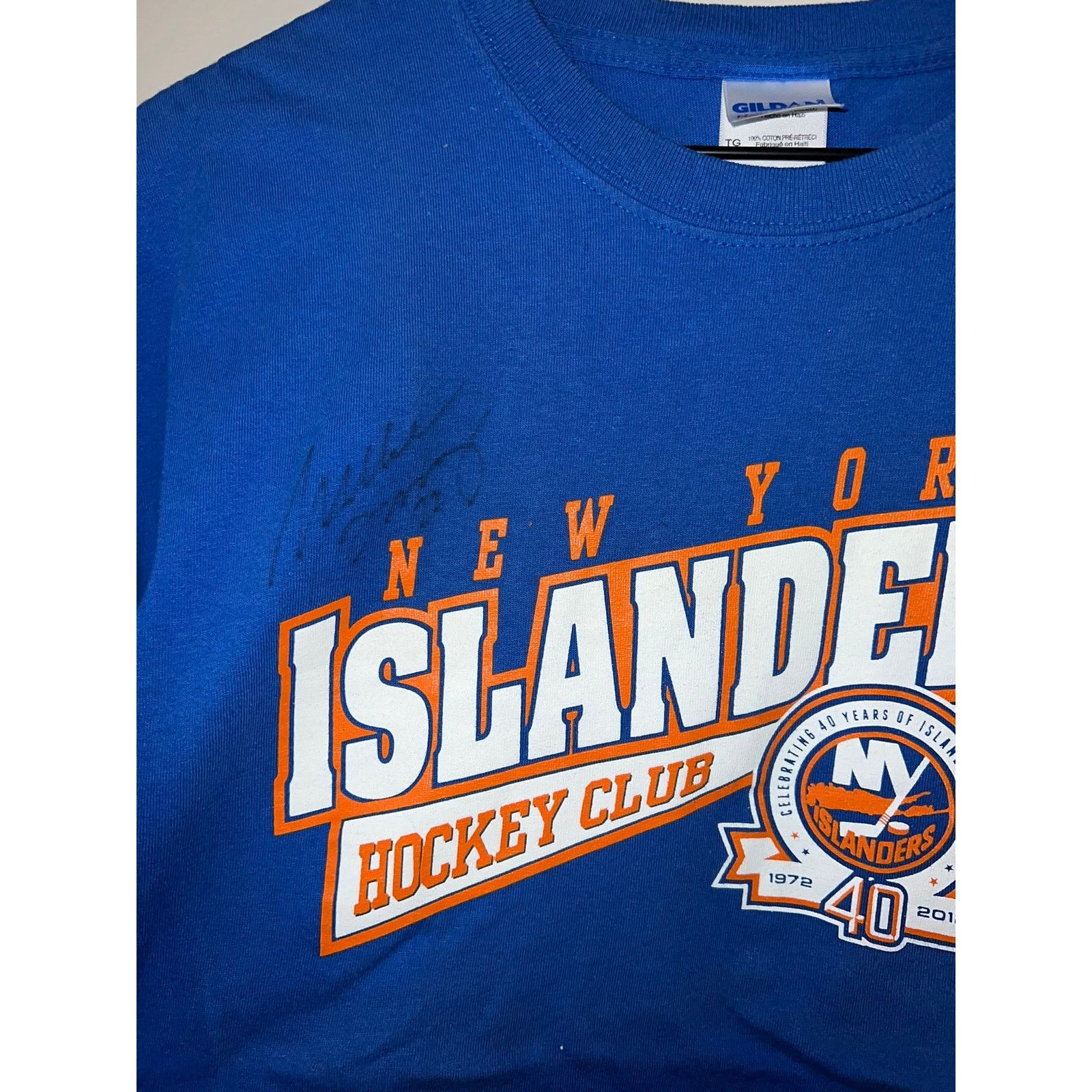 Gildan New York Islanders Shirt Hockey Club Signed NHL Tee 2012 XL Size US XL / EU 56 / 4 - 3 Thumbnail