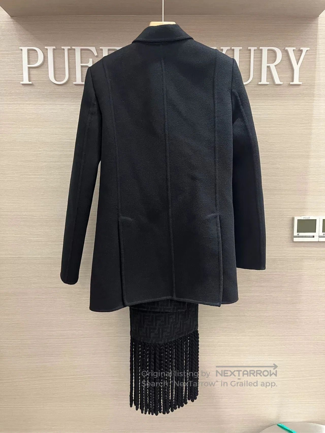 Fendi Fendi Wool Coat with Scarf Decoration. Size US S / EU 44-46 / 1 - 2 Thumbnail