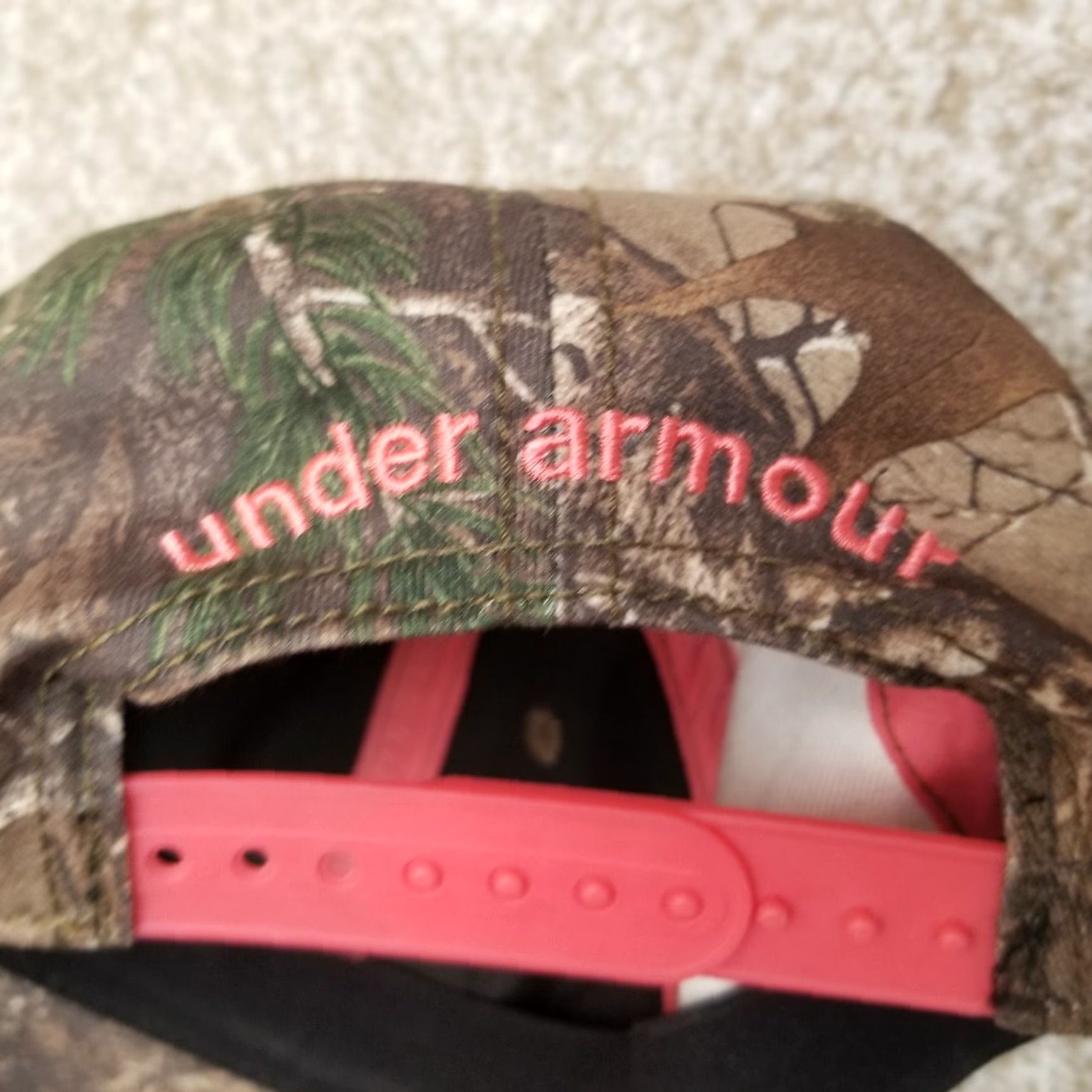 Under Armour Under Armour Camo Cap Hat Womens Brown Pink Logo Snap back Adjustable Hunting Cap Size ONE SIZE - 4 Thumbnail
