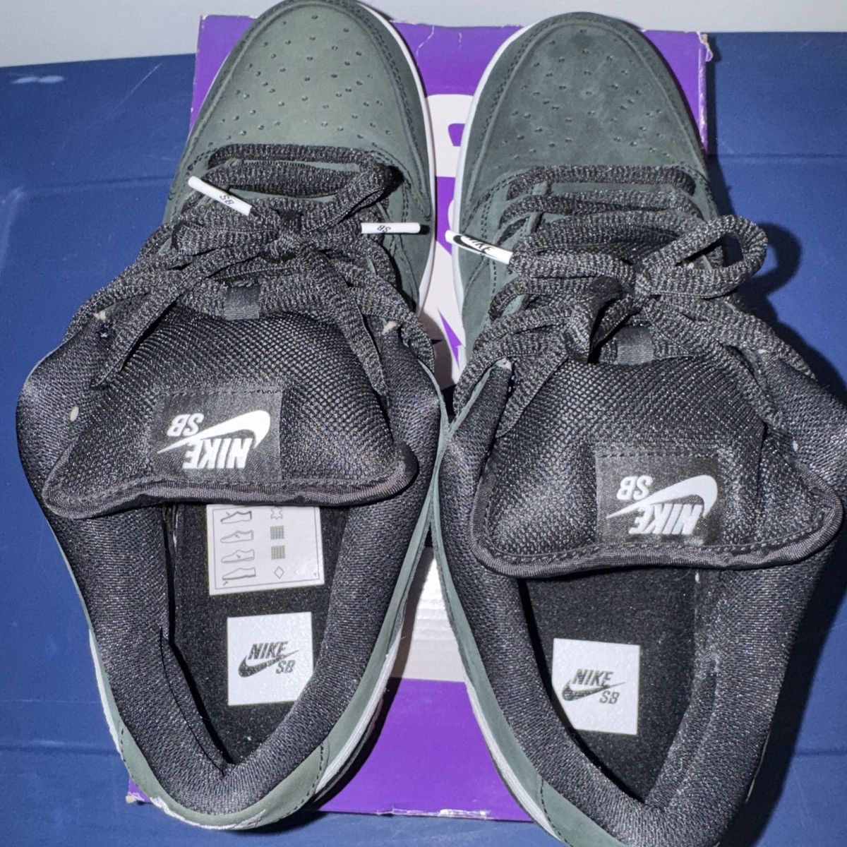 Nike SB Nike SB Dunk Low Black Gum Black White Gum Sole VNDS Size US 12 / EU 45 - 8 Thumbnail