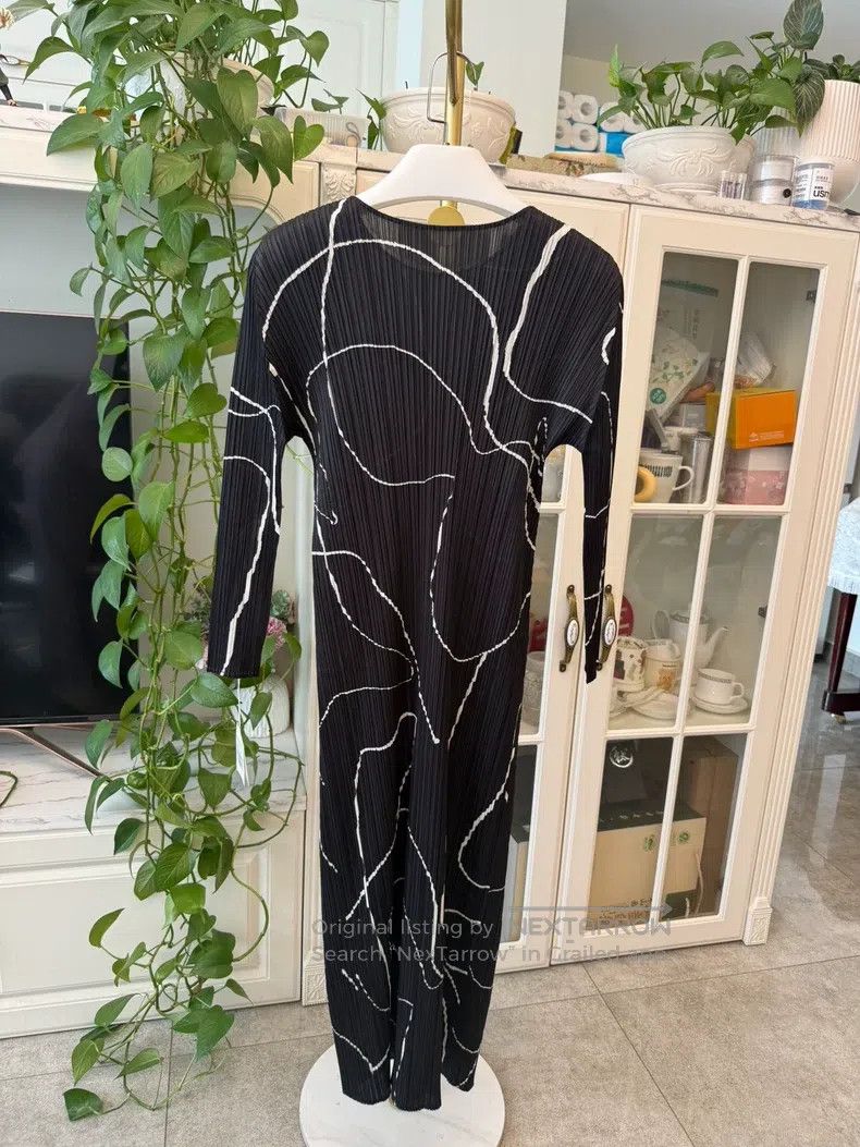 Issey Miyake Issey Miyake Black Spring Pattern Dress Size M / US 6-8 / IT 42-44 - 4 Thumbnail