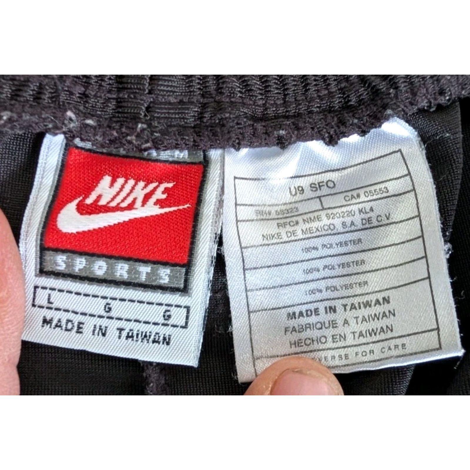 Nike Nike Team Shorts Vintage Men L Shiny Black 90s Sports Soccer Running Satin Elastic Waist Drawstring No Pockets Size US 33 - 5 Thumbnail