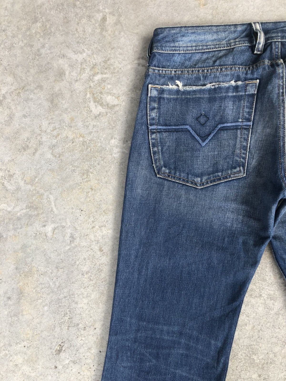 If Six Was Nine Japanese Diesel Flared Jeans Distressed Denim Size US 31 - 9 Thumbnail
