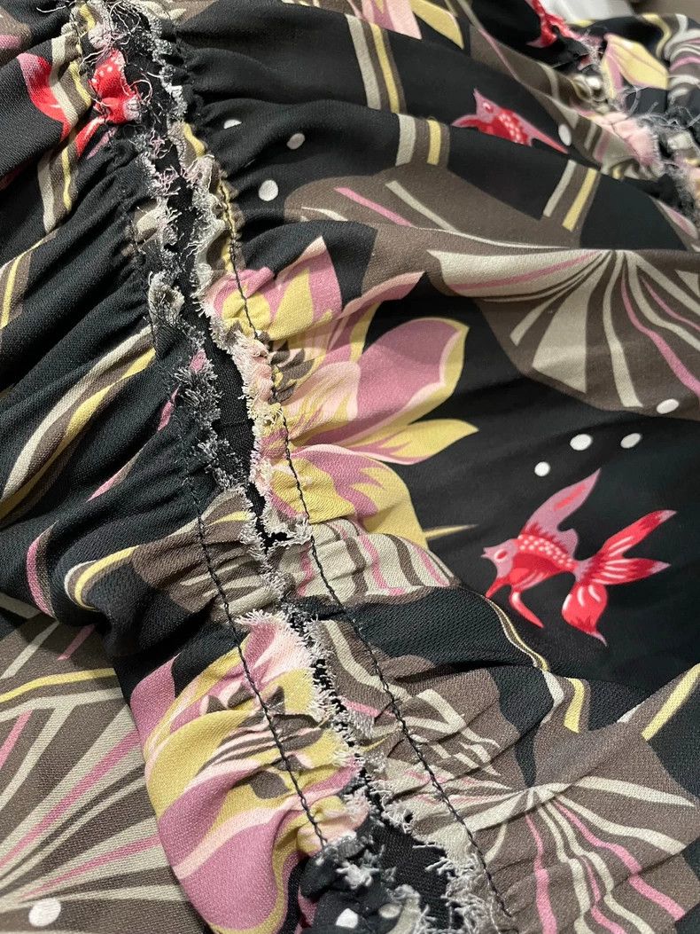 Loewe LOEWE Floral printed irregular bottom sleeve T-shirt Size XS / US 0-2 / IT 36-38 - 8 Thumbnail