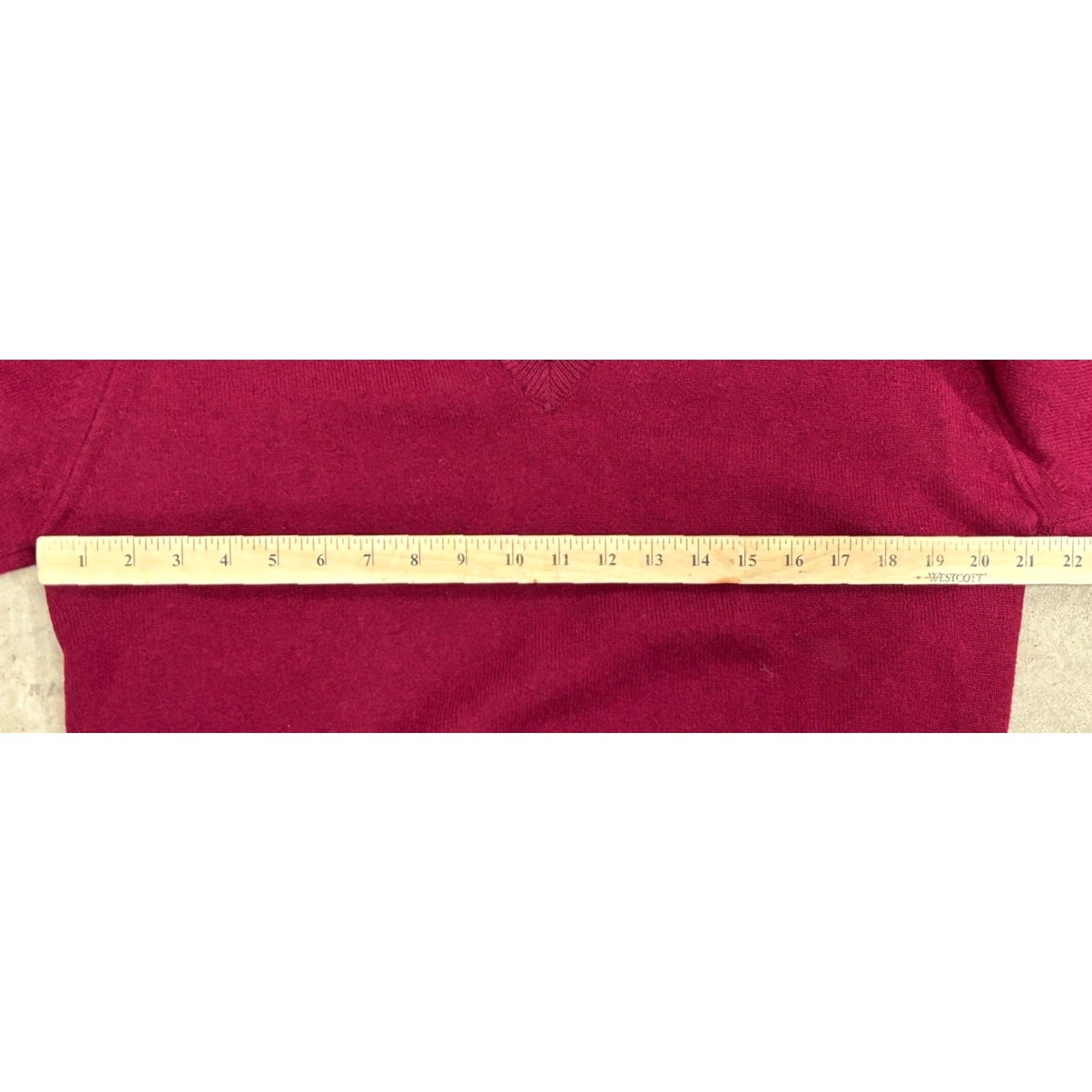 Vintage VINTAGE LL Bean Sweater Men’s Large Pullover Wool Lambswool Red USA 70s Size US L / EU 52-54 / 3 - 5 Thumbnail