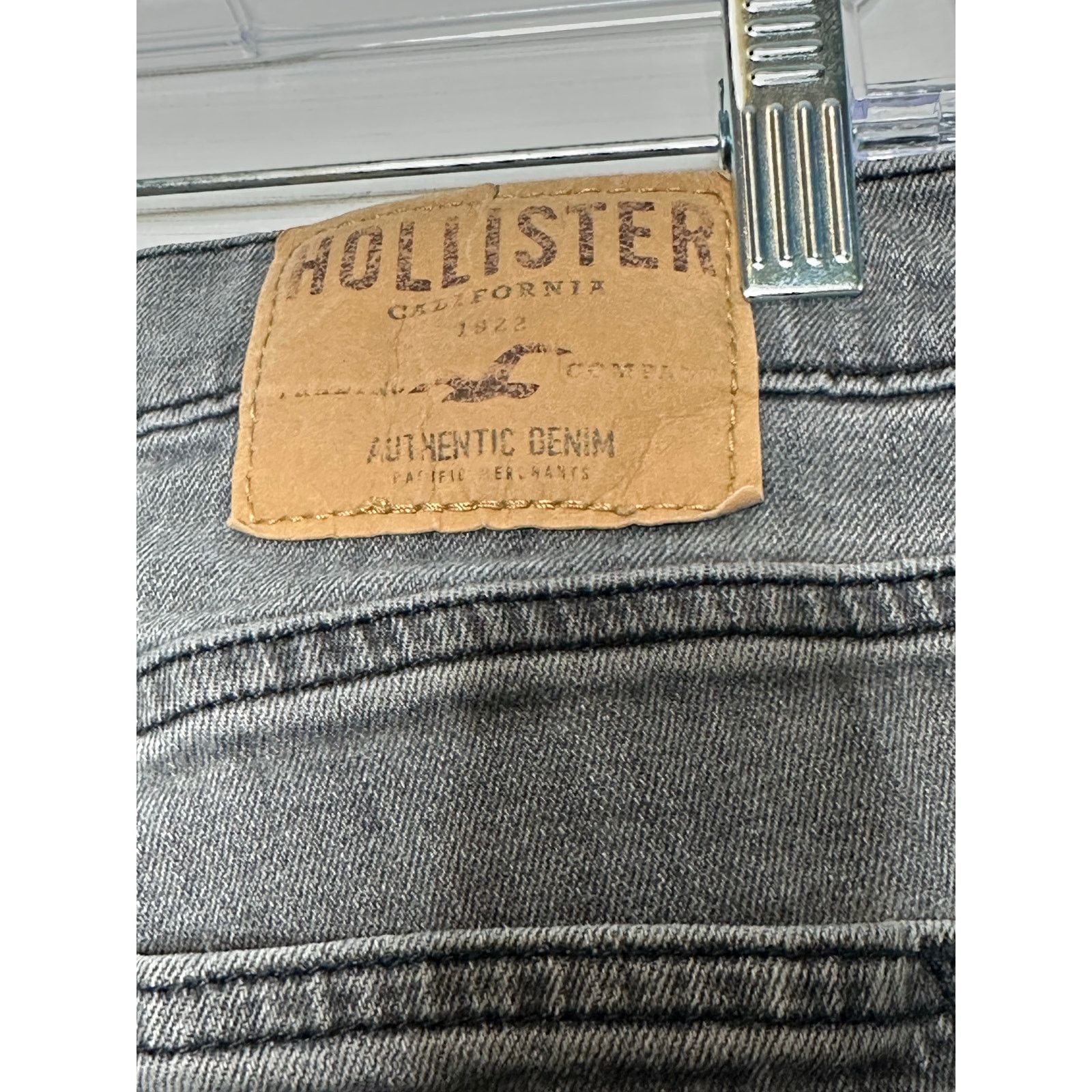 Hollister Hollister gray distressed super skinny jeans size 30 Size 30" / US 8 / IT 44 - 7 Thumbnail