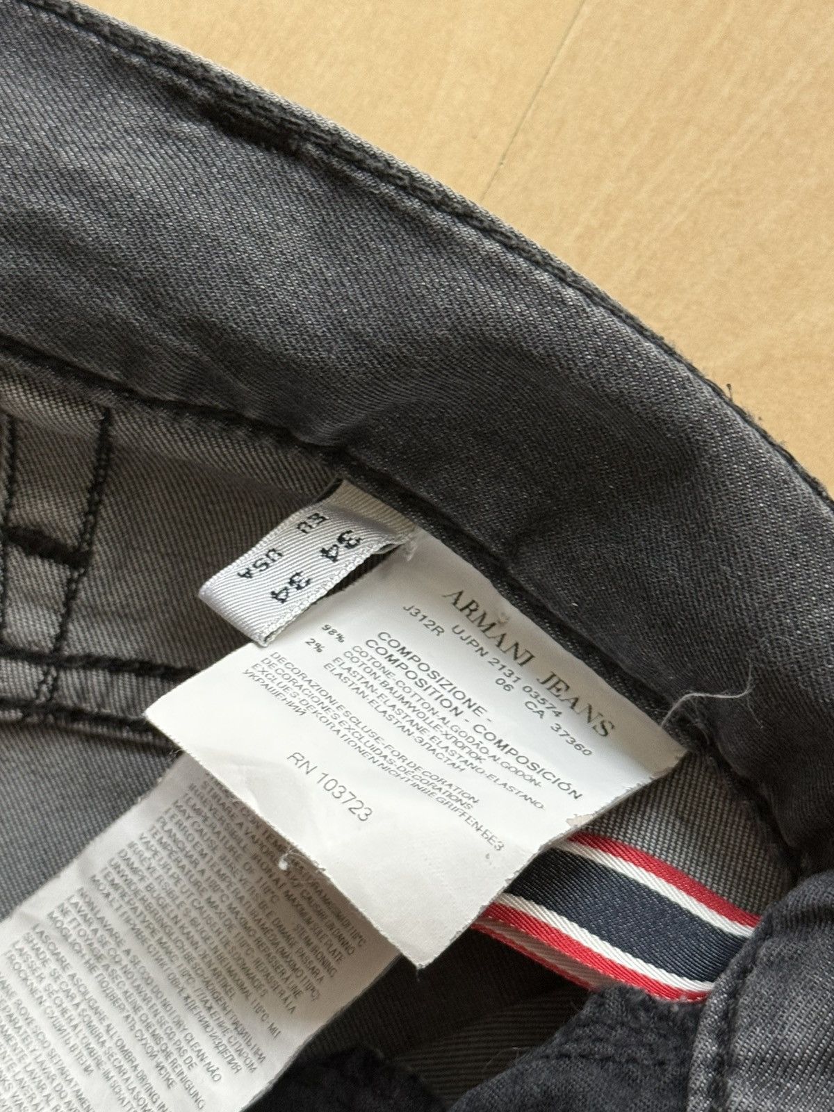Giorgio Armani Giorgio Armani Jeans comfort fit straight denim jeans vtg Size US 34 / EU 50 - 7 Thumbnail