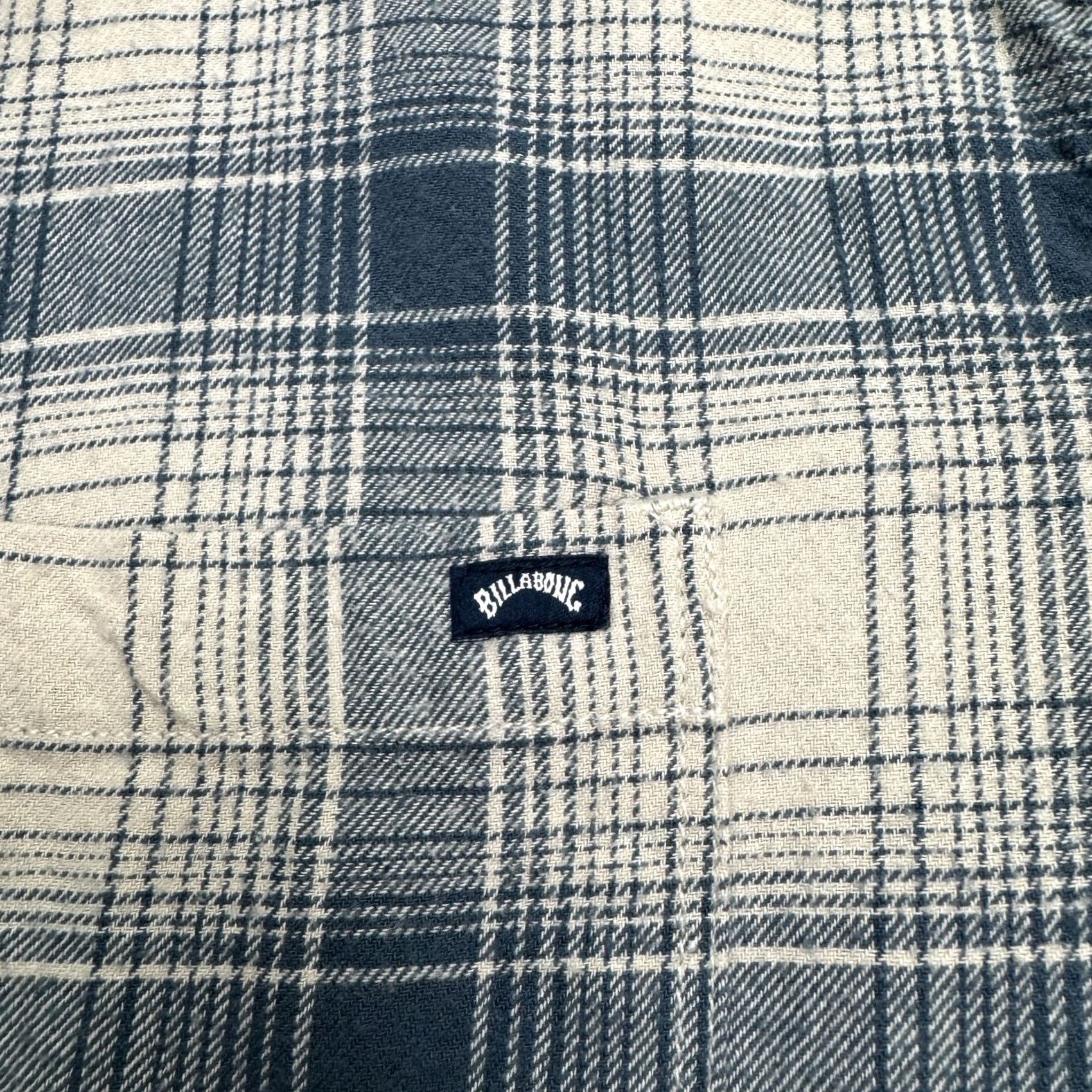 Billabong Billabong Shirt Mens Small Blue Cream Plaid Flannel Cotton Casual Button Down Size US S / EU 44-46 / 1 - 6 Thumbnail