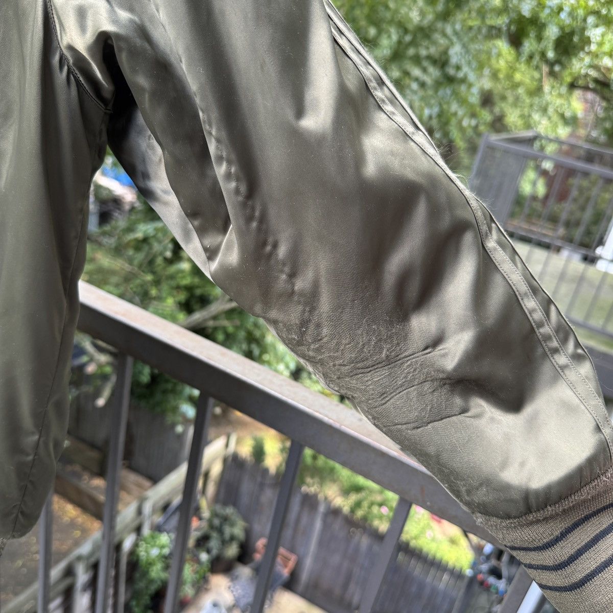 Adidas 2004 Adidas Thrashed Faded Distressed Jacket ERD Grunge Size US S / EU 44-46 / 1 - 8 Thumbnail