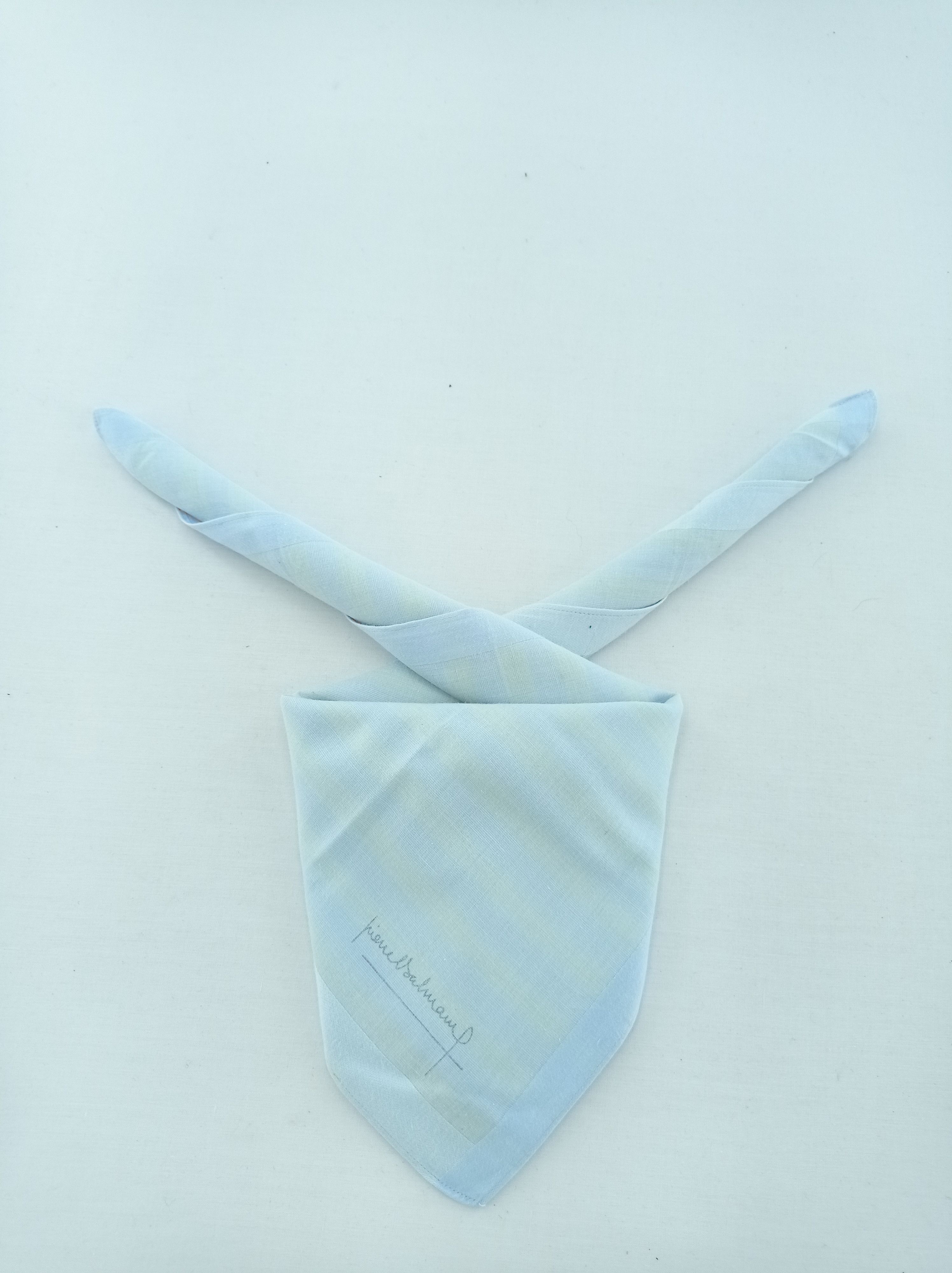 Pierre Balmain × Vintage Vintage Pierre Balmain Handkerchief / Neckwear / Bandana Size ONE SIZE - 1 Thumbnail